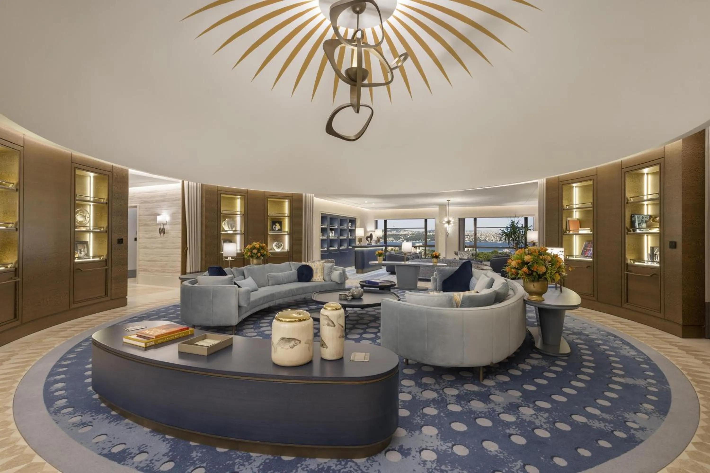 Living room in Hilton Istanbul Bosphorus