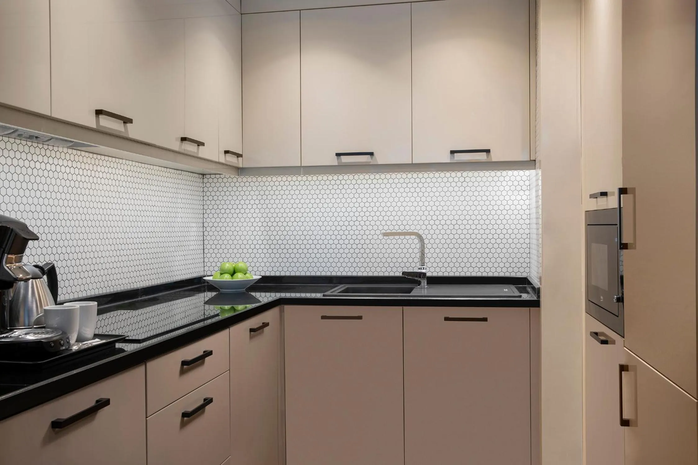 Kitchen or kitchenette in Hilton Istanbul Bosphorus