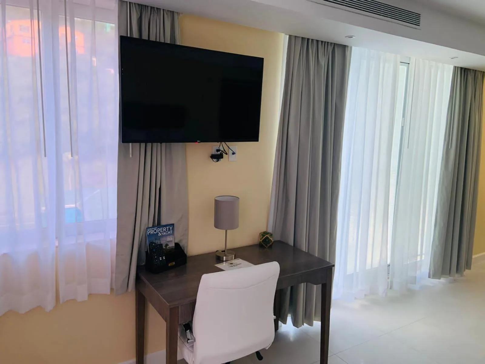 Seating area in The New View Inn