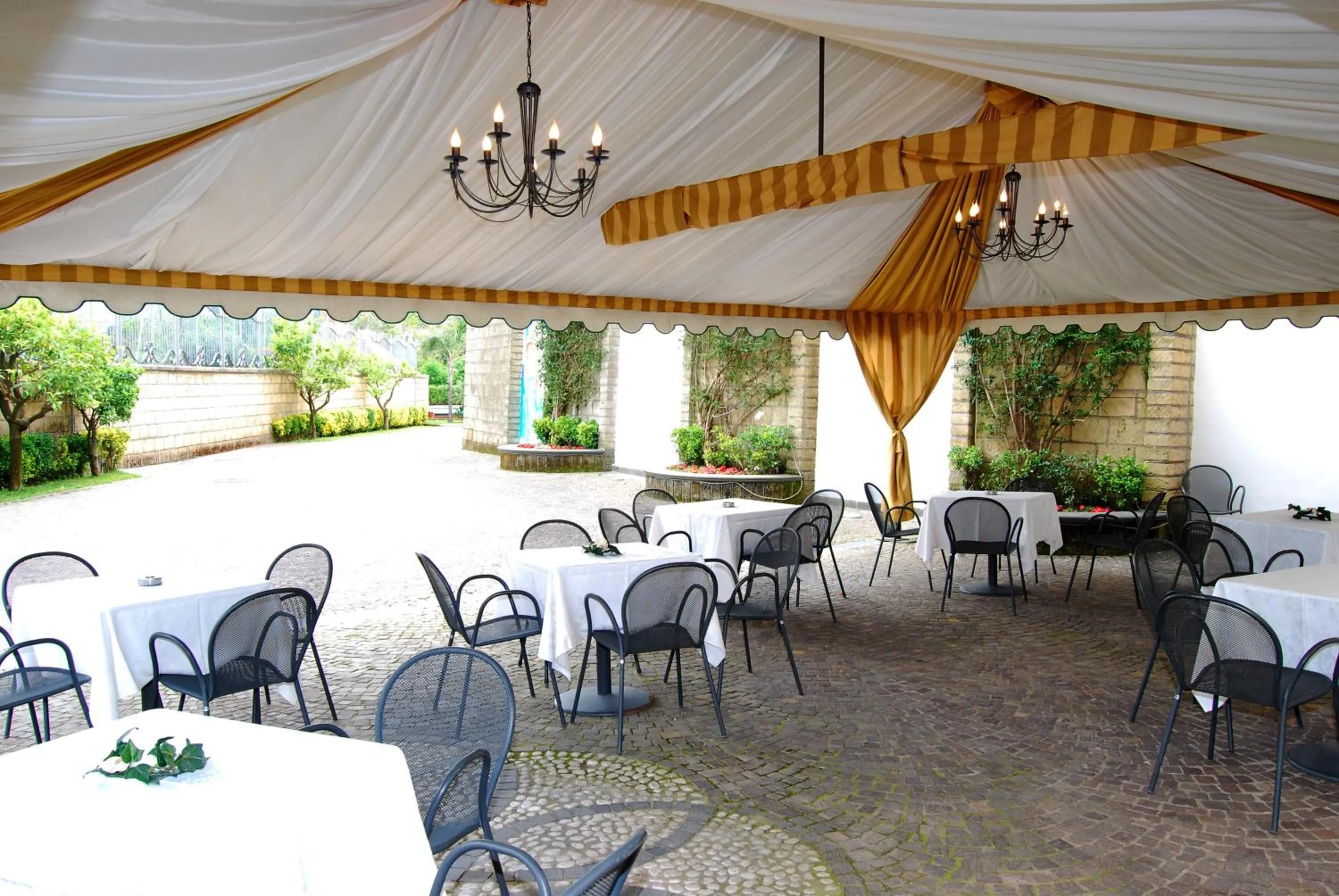 Restaurant/places to eat in Europa Stabia Hotel