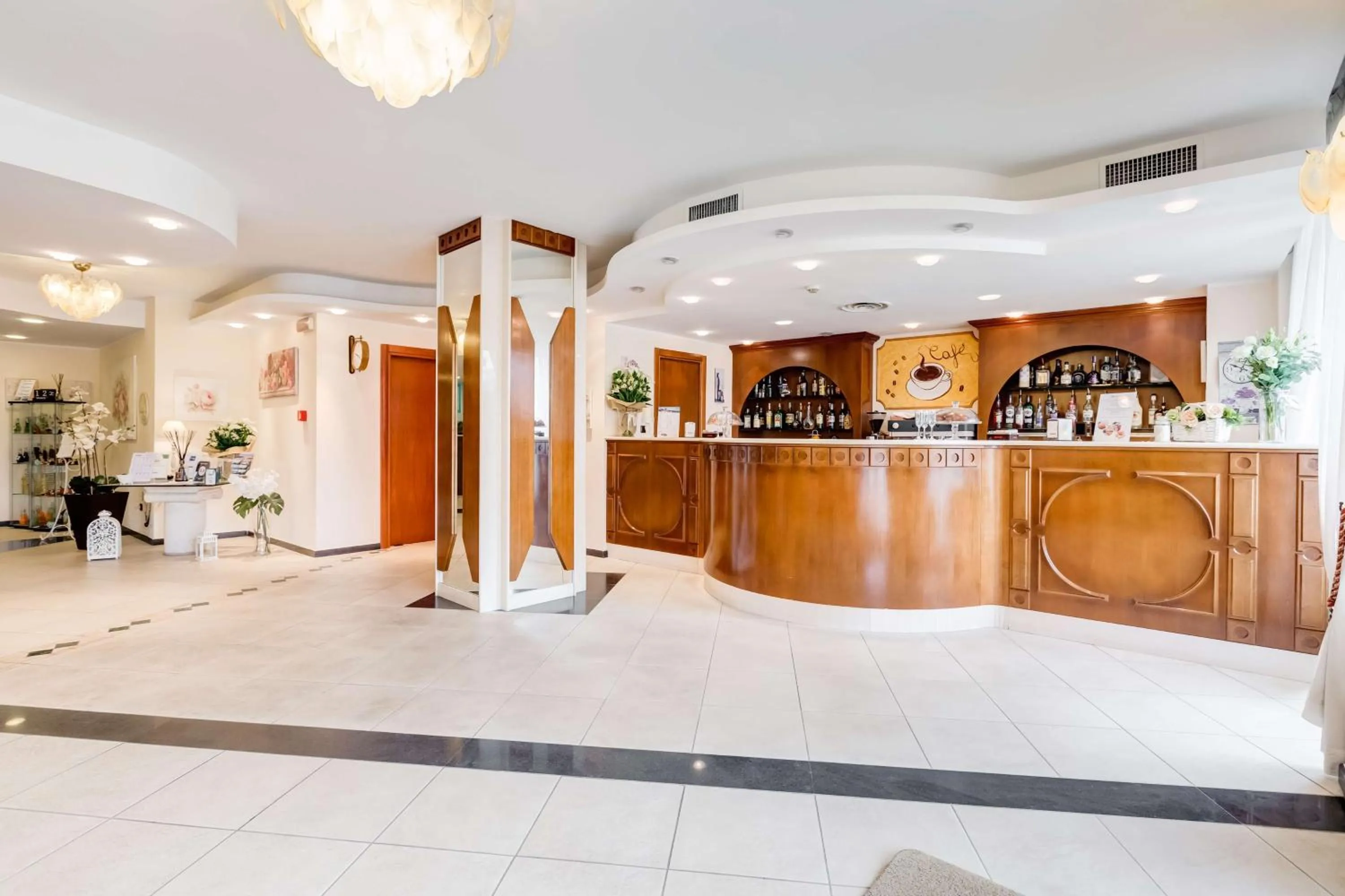 Lobby or reception in Europa Stabia Hotel
