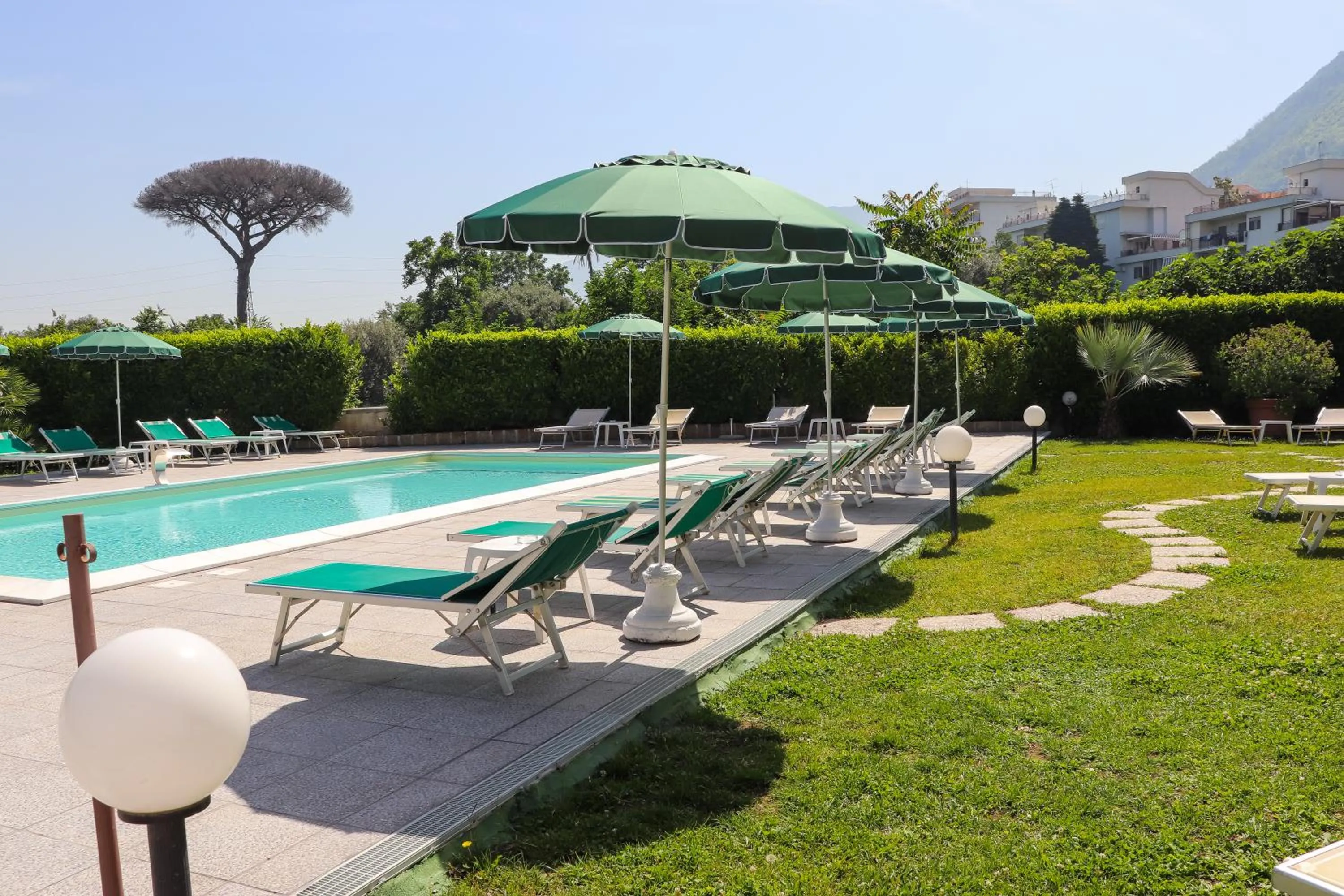 Swimming pool in Europa Stabia Hotel