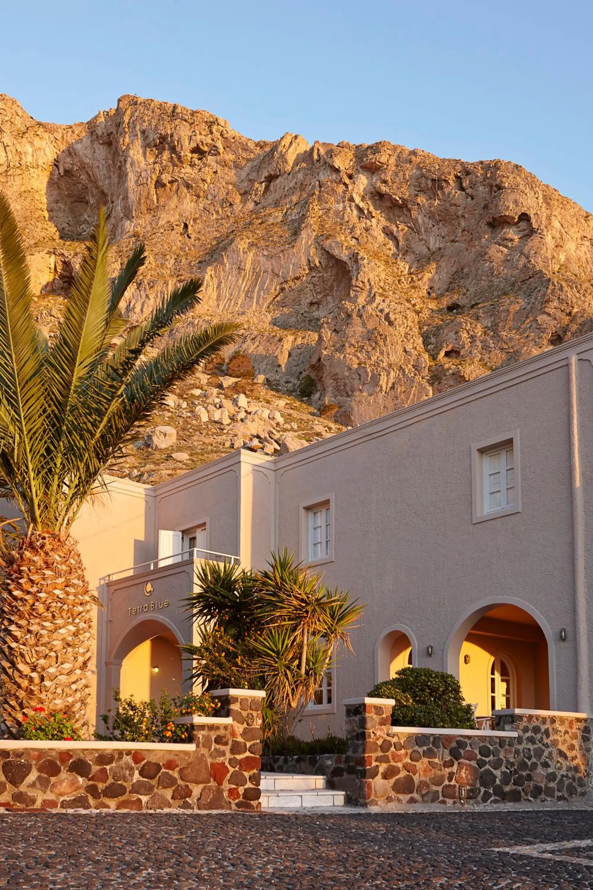 Facade/entrance in Terra Blue Santorini