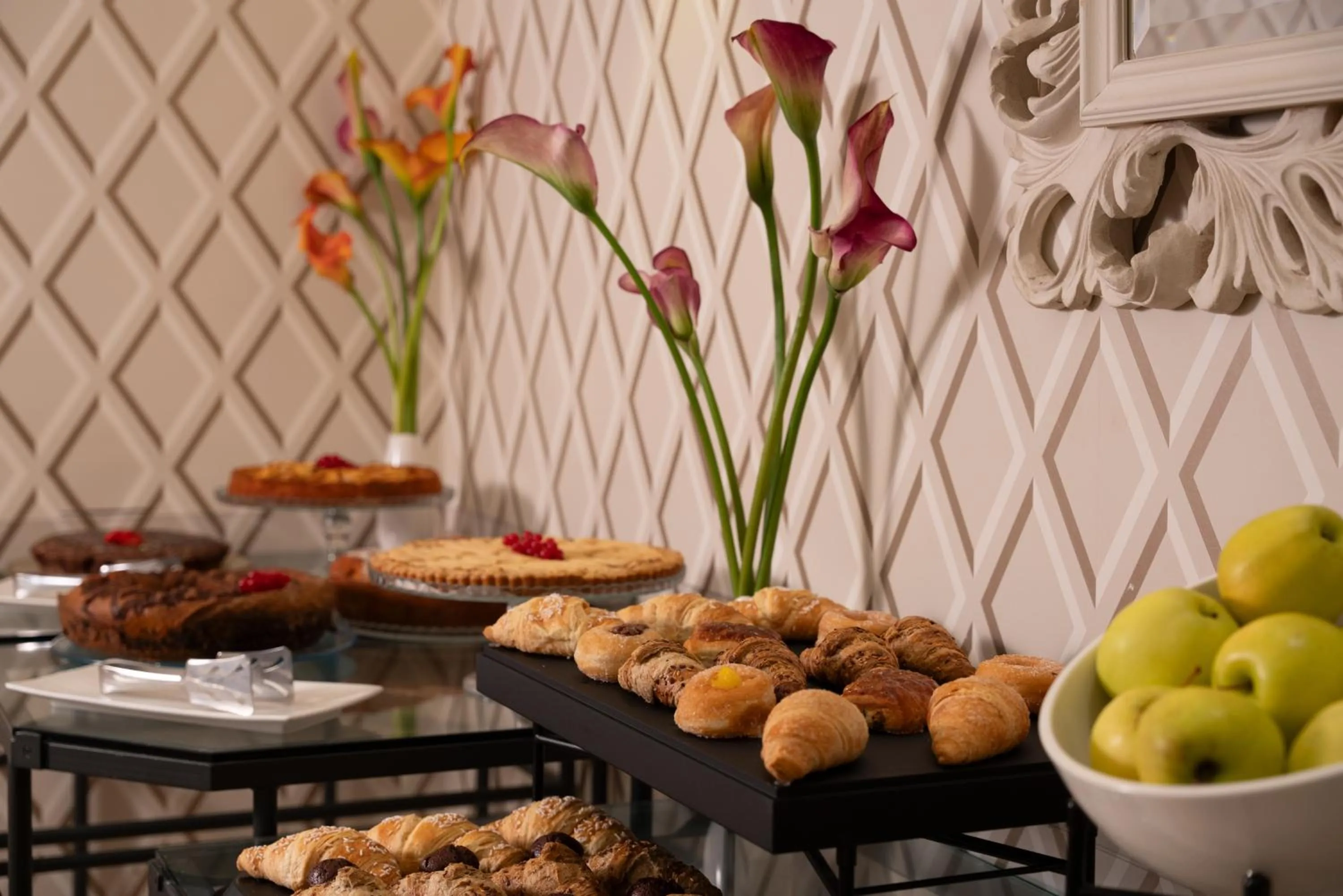 Buffet breakfast in Hotel Villa Glori