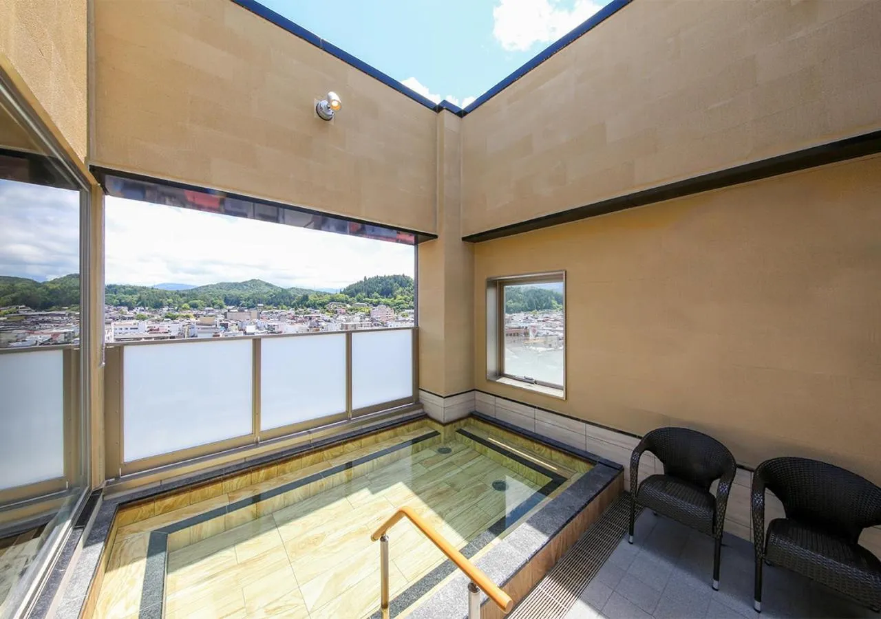Open Air Bath in Hotel and Spa Gift TAKAYAMA
