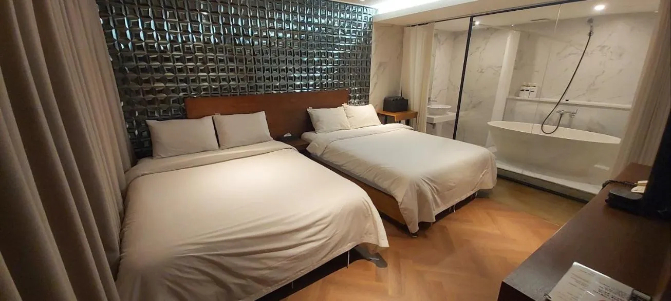 Bed in Hotel Wolmido