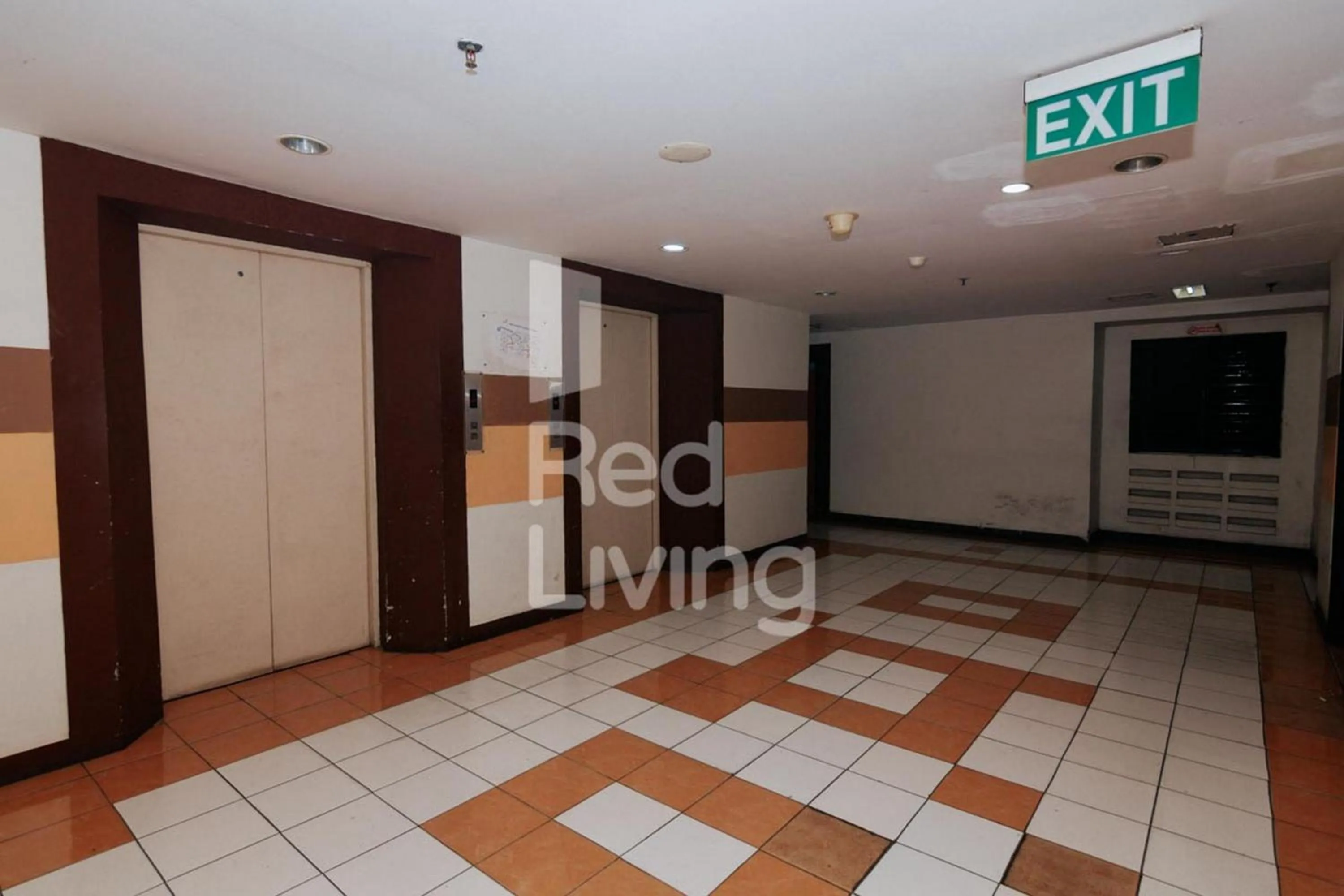 Property building in RedLiving Apartemen Casablanca East Residence - Kayla Property Tower B