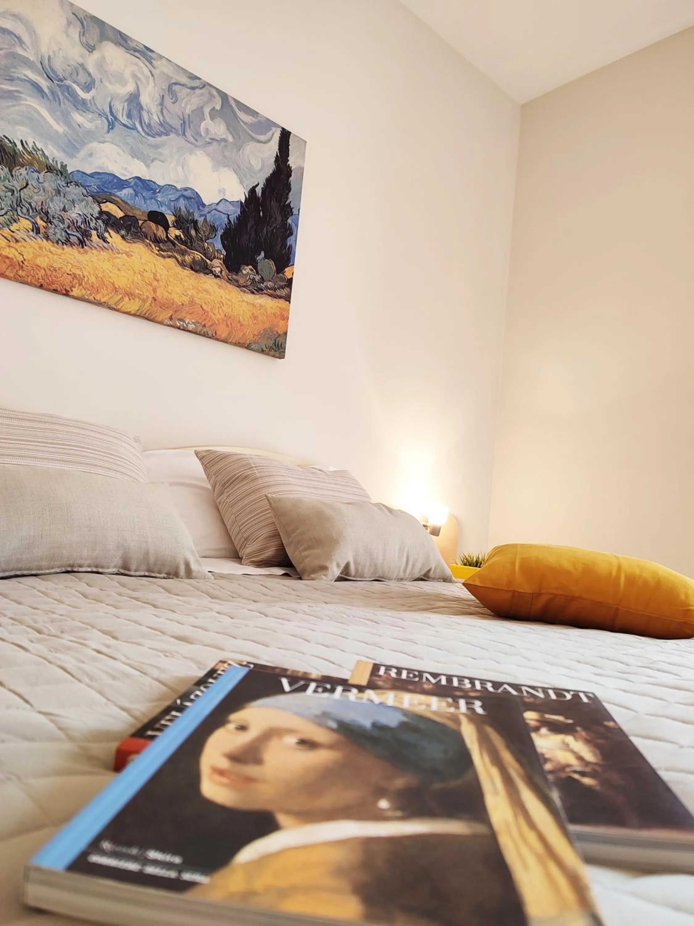 Bed in Avantgarde Hotel