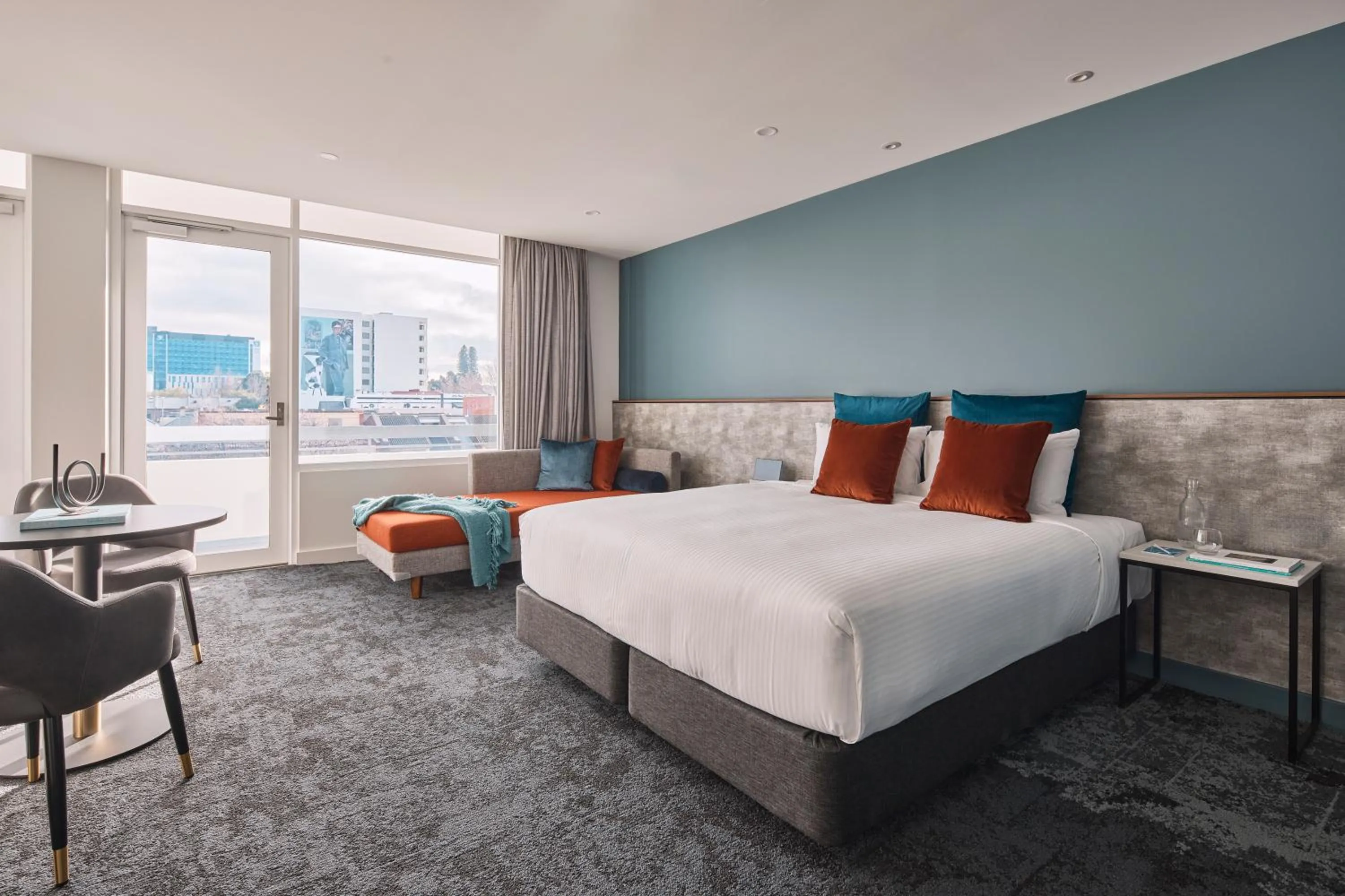 Bed in Hotel Alba Adelaide