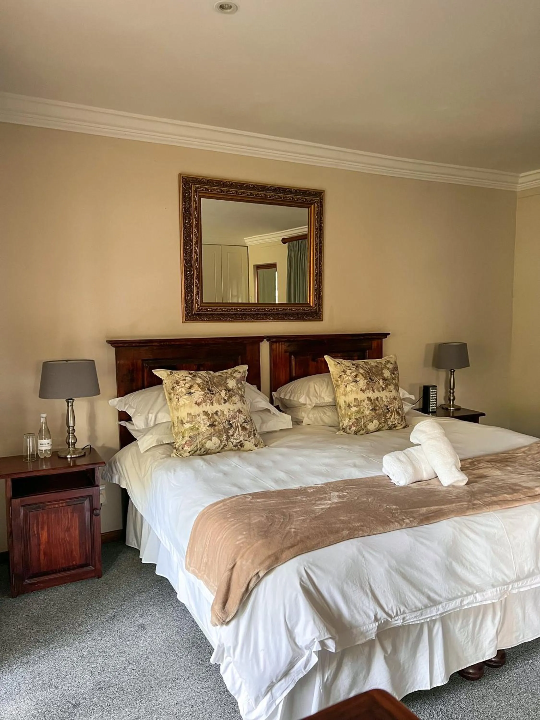 Bedroom, Bed in Bunkers Inn Guesthouse