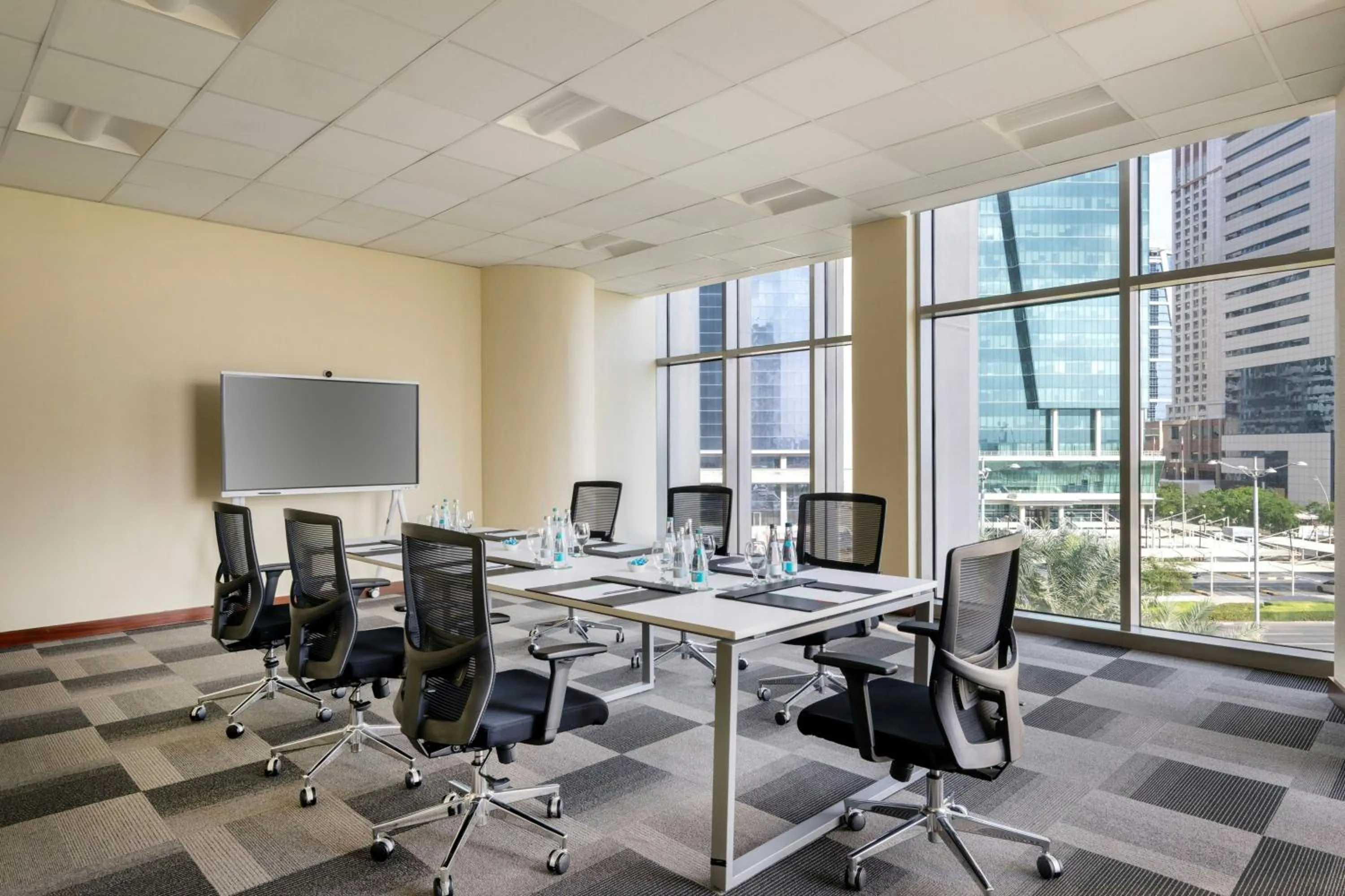Meeting/conference room in Le Meridien City Center Doha