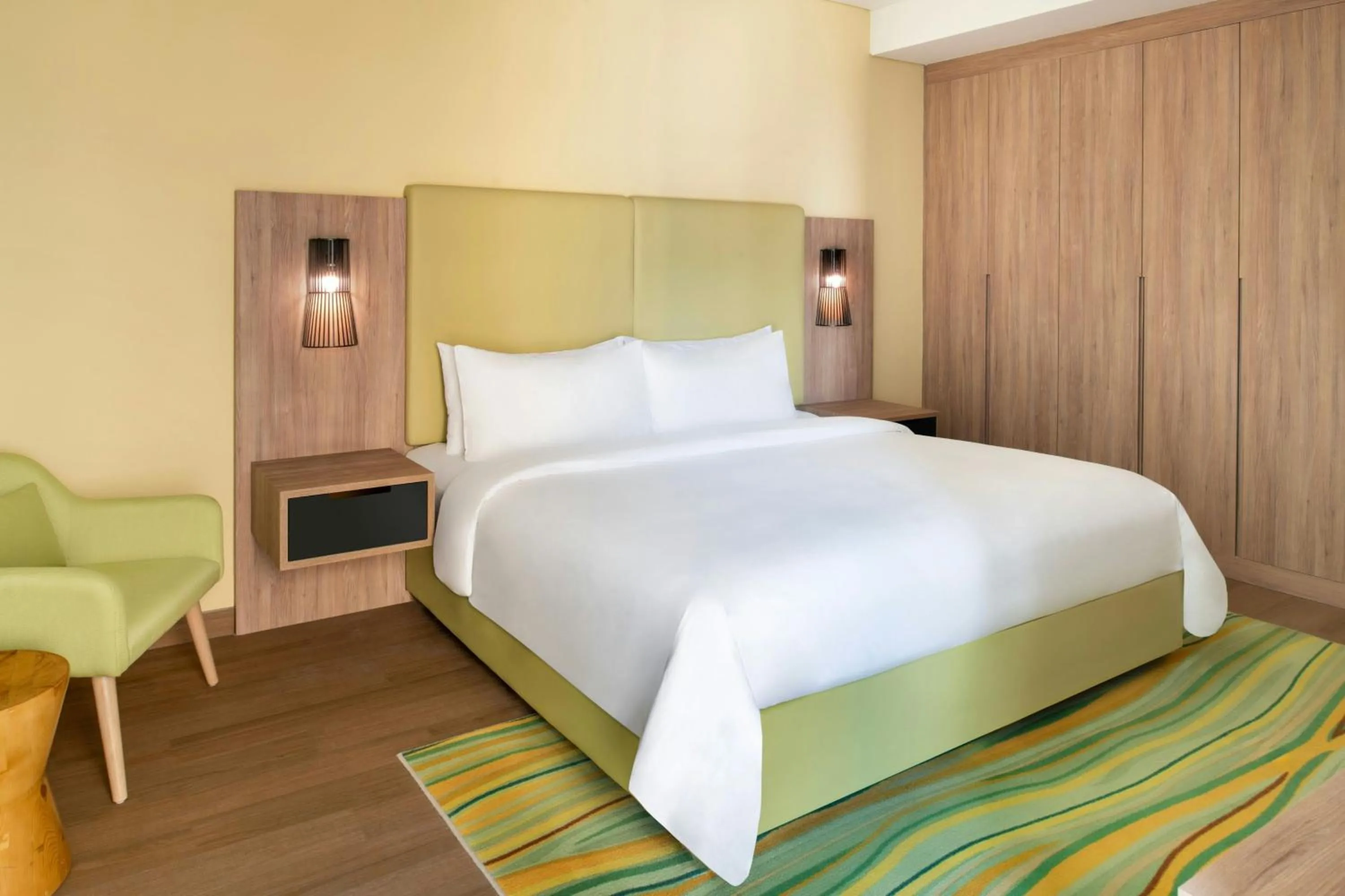 Bedroom, Bed in Element by Westin City Center Doha