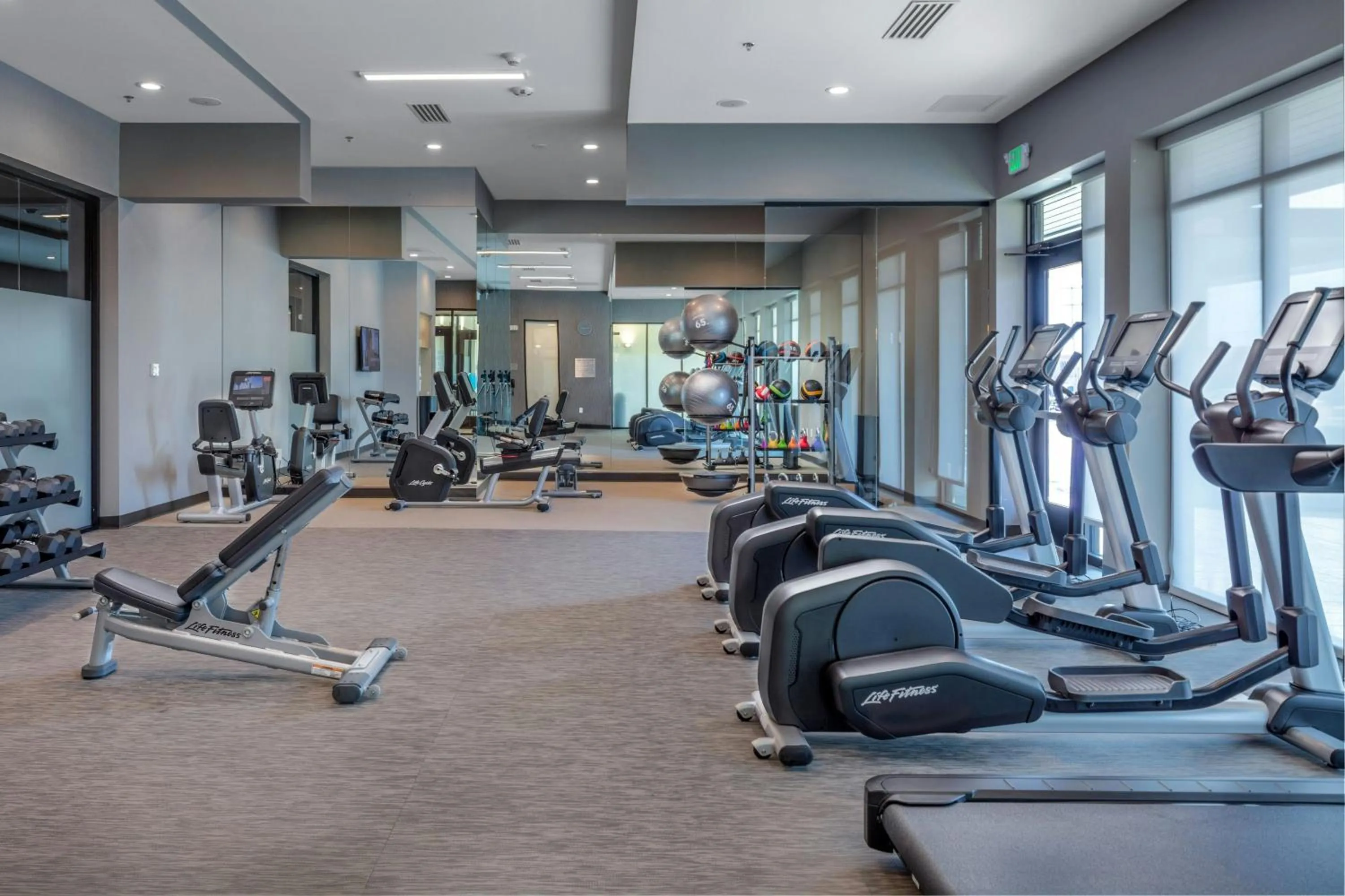 Fitness centre/facilities in Courtyard by Marriott Conway