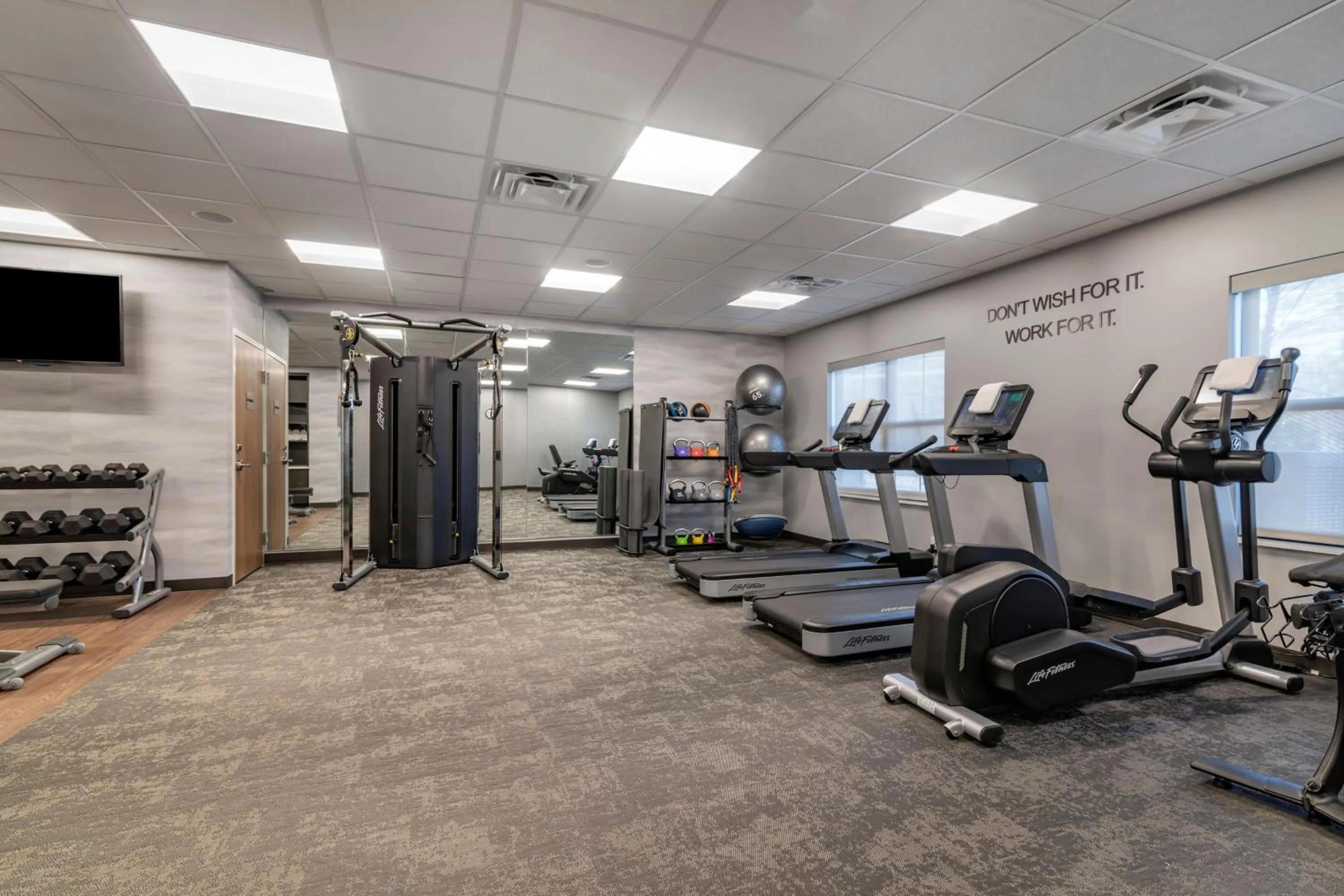 Fitness centre/facilities in Fairfield by Marriott Inn & Suites North Conway