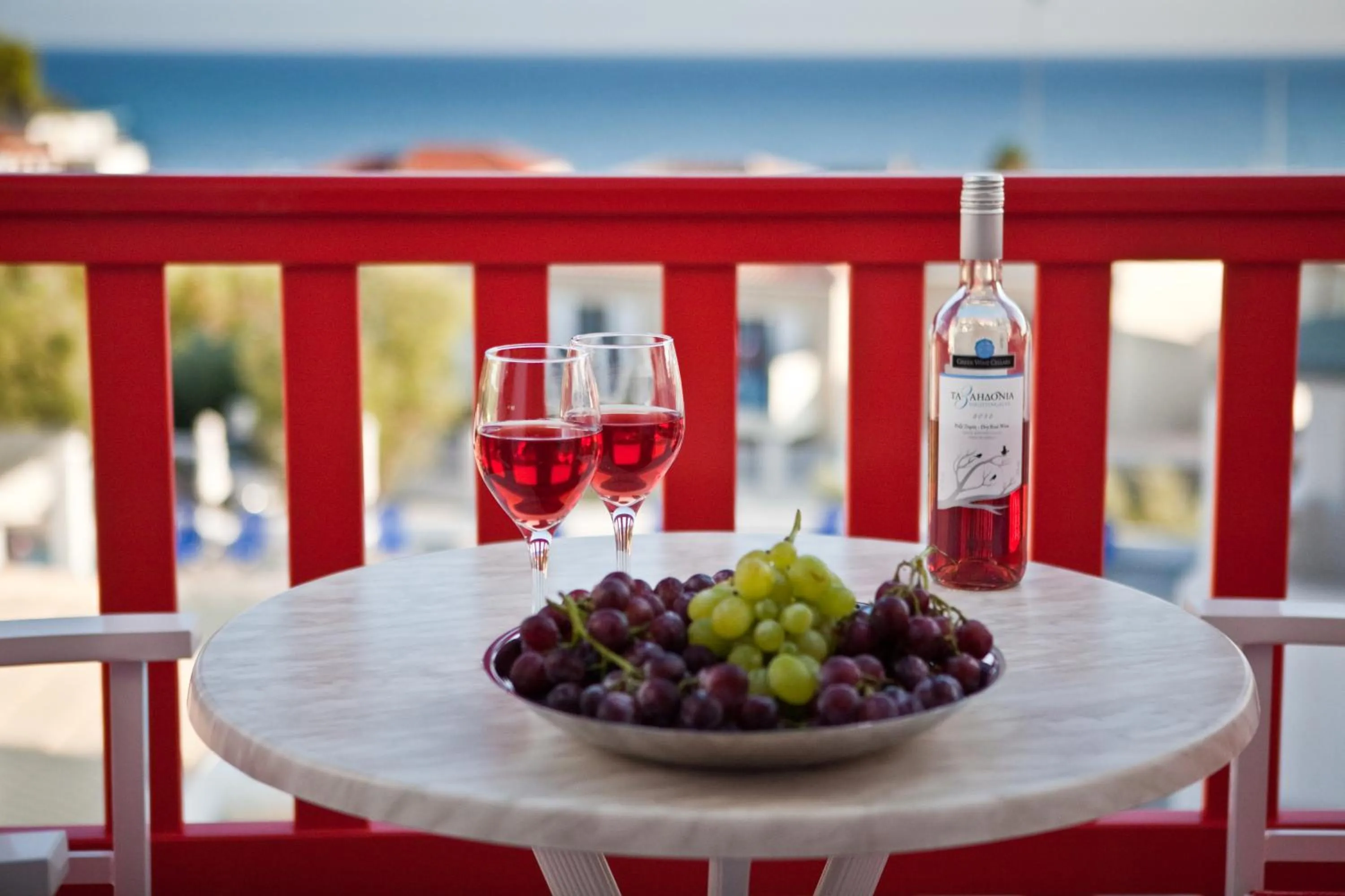 Sea view in Viva Mare Foinikounta