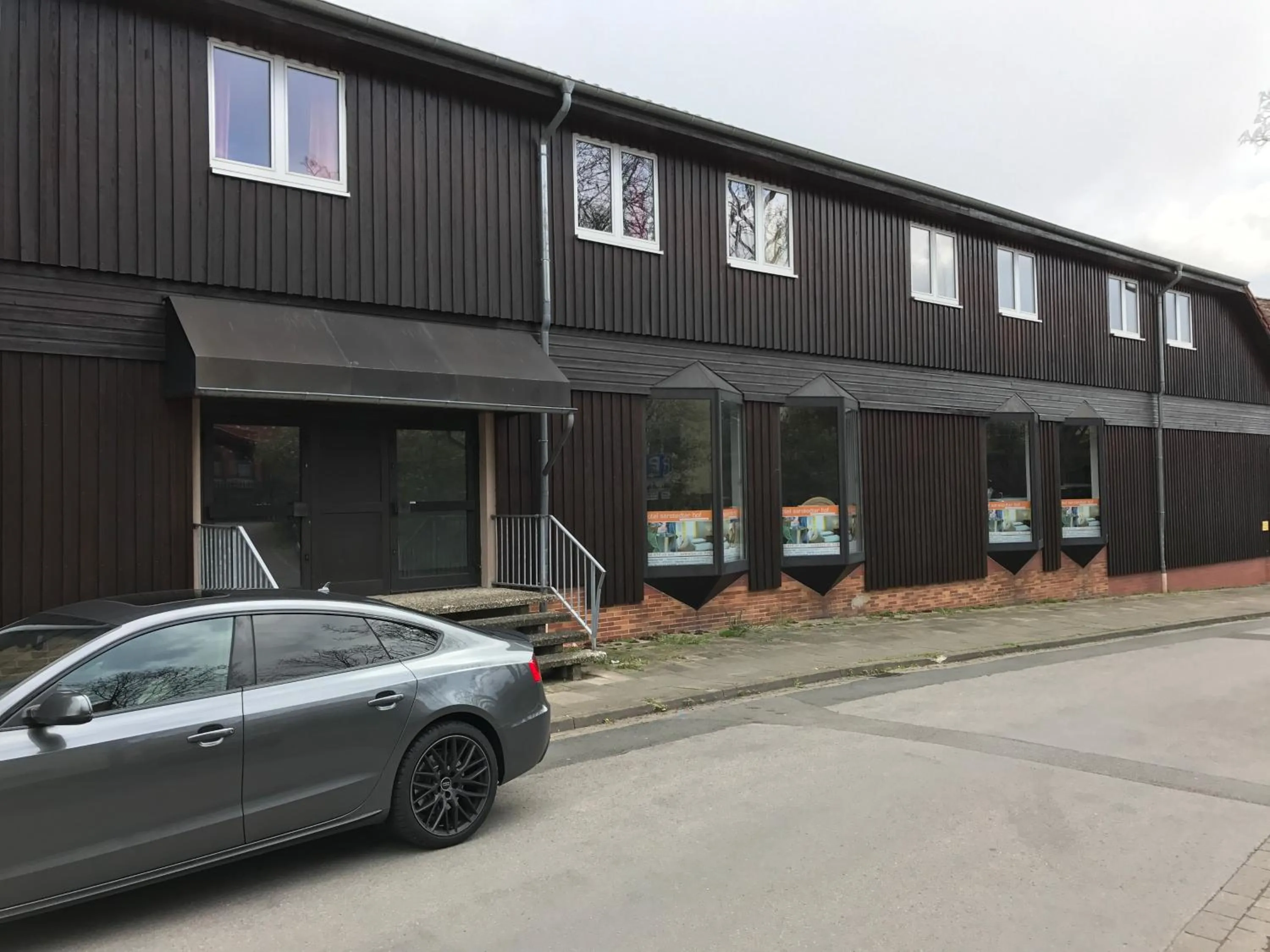 Property building in Apart Hotel Sarstedter Hof