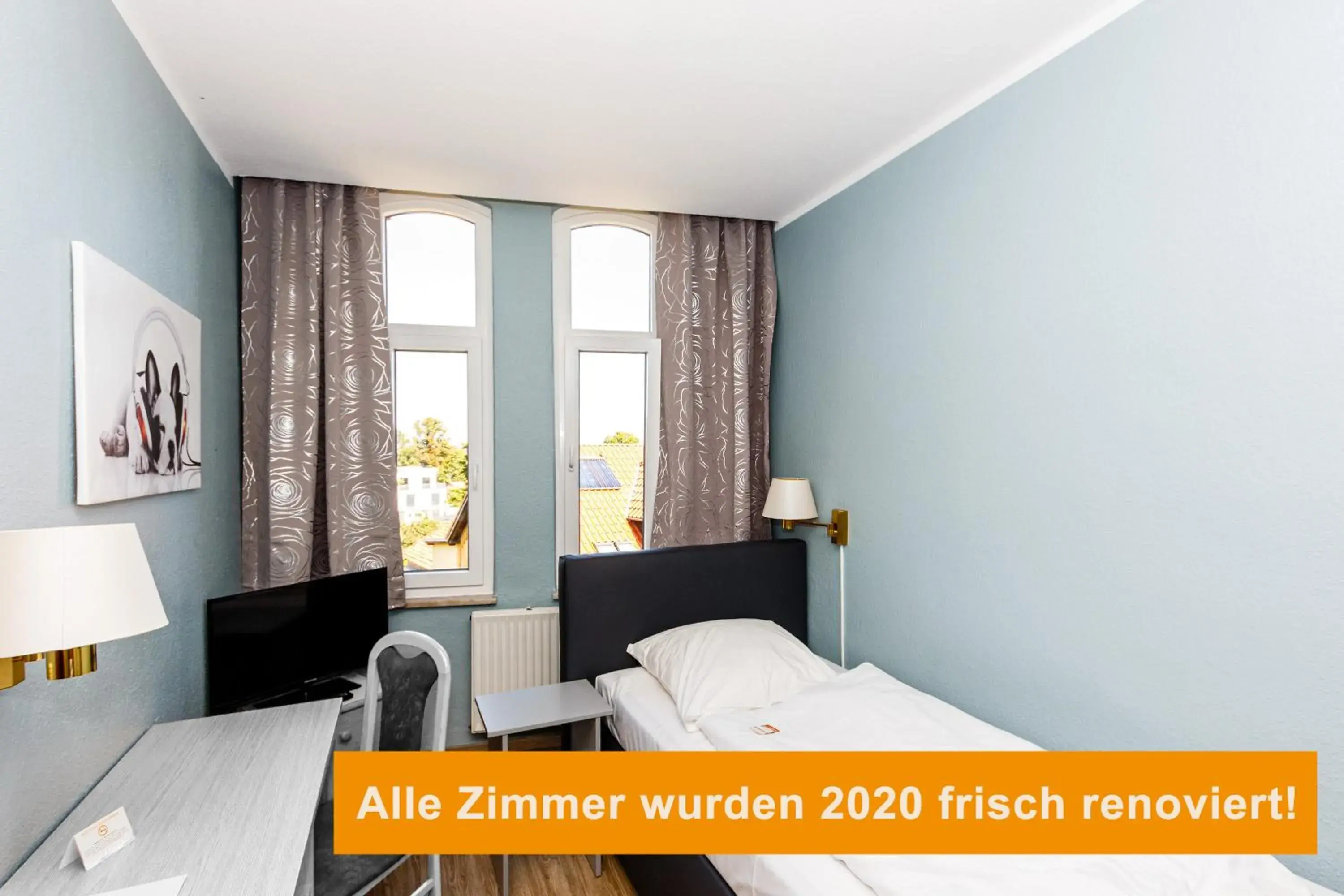 Economy Single Room in Apart Hotel Sarstedter Hof Economy Single Room in Apart Hotel Sarstedter Hof