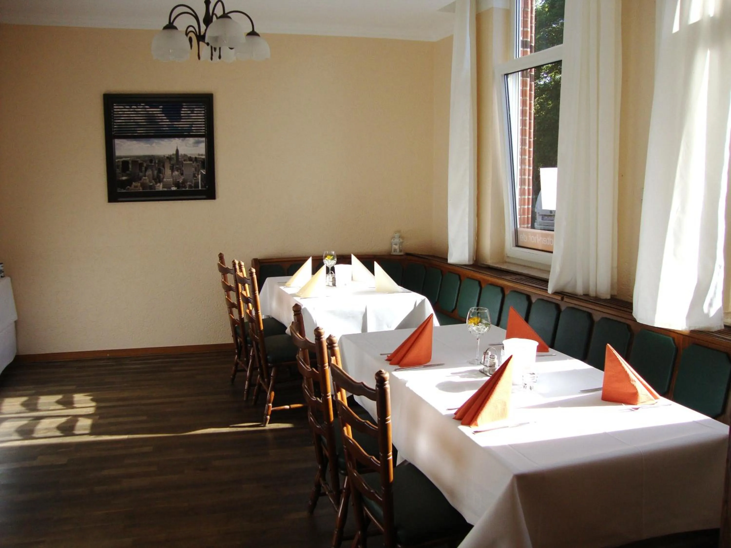 Lobby or reception in Apart Hotel Sarstedter Hof