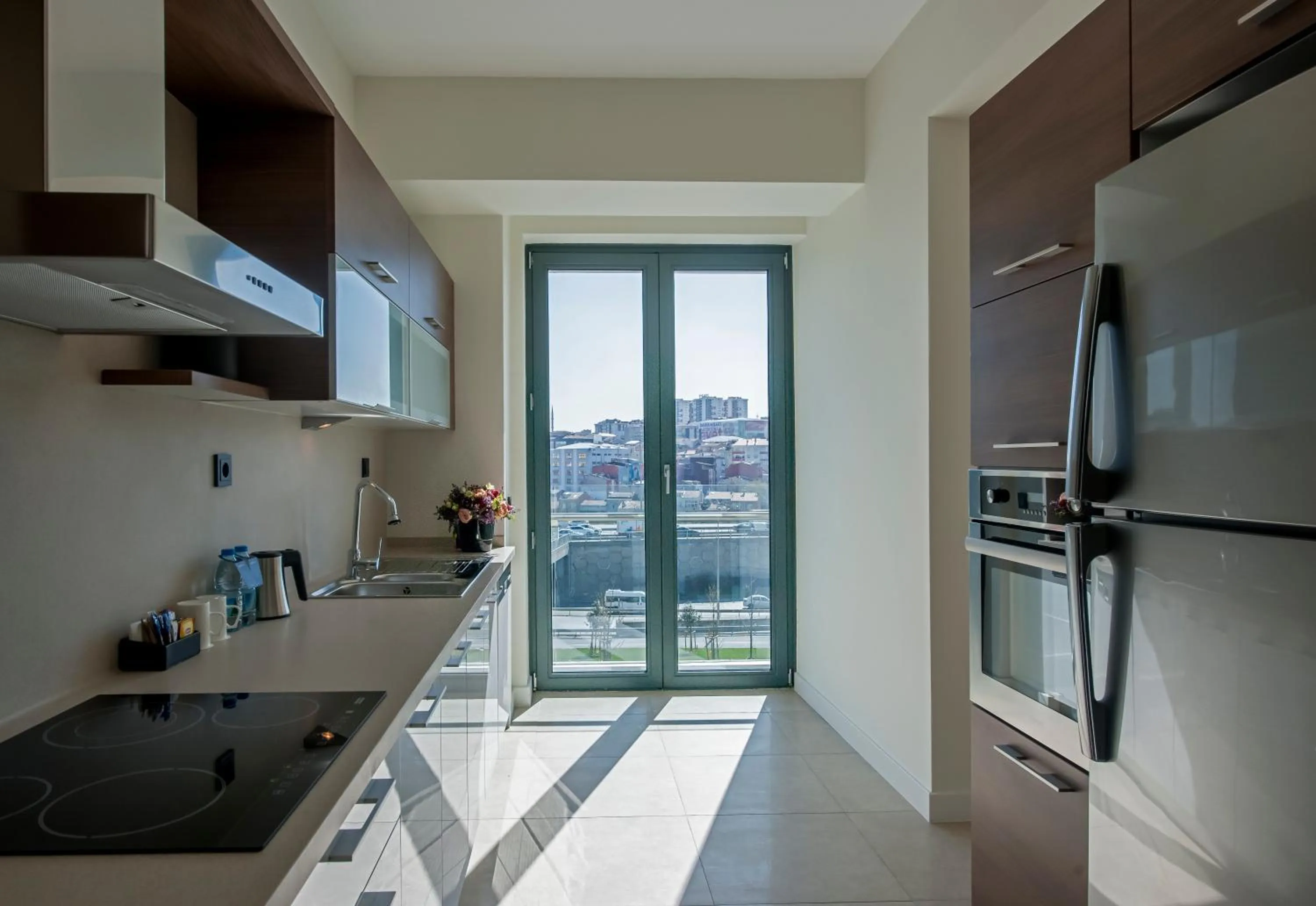 The Superior Living Batışehir