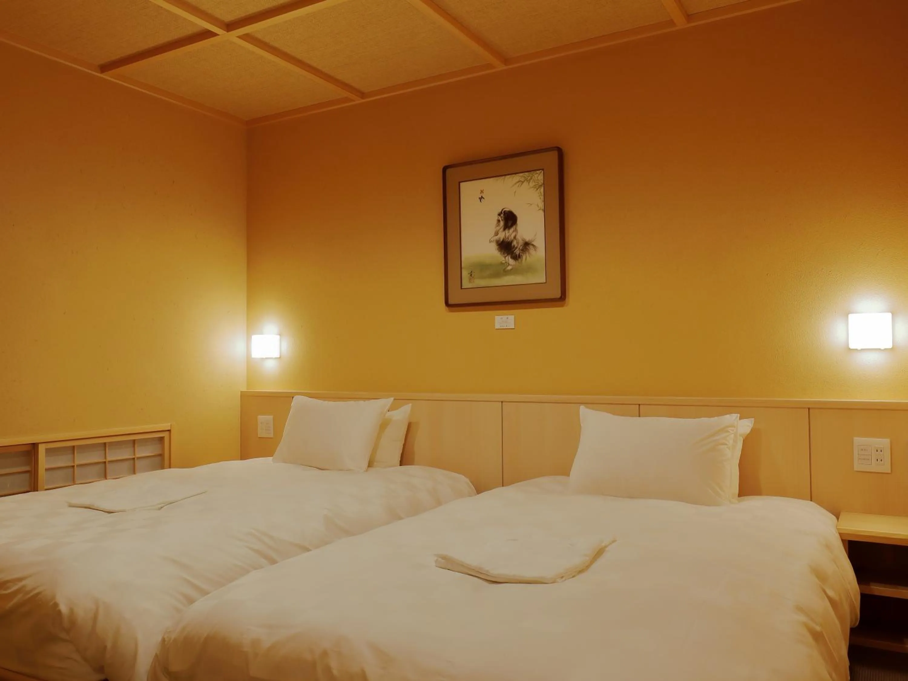 Photo of the whole room, Bed in Hotel Shikinoyakata Hakone Ashinoko