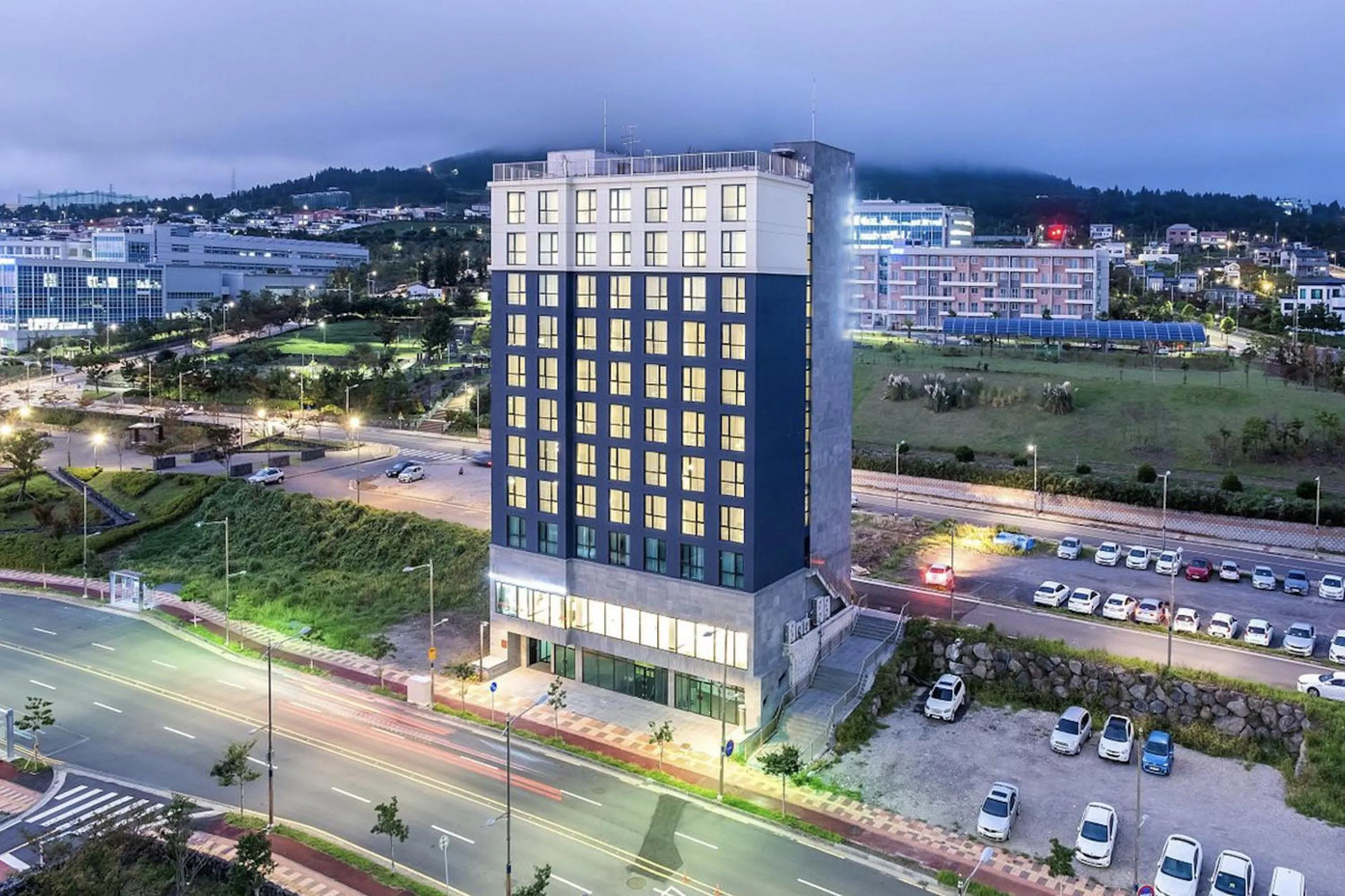 Property building in Jeju Pureun Hotel