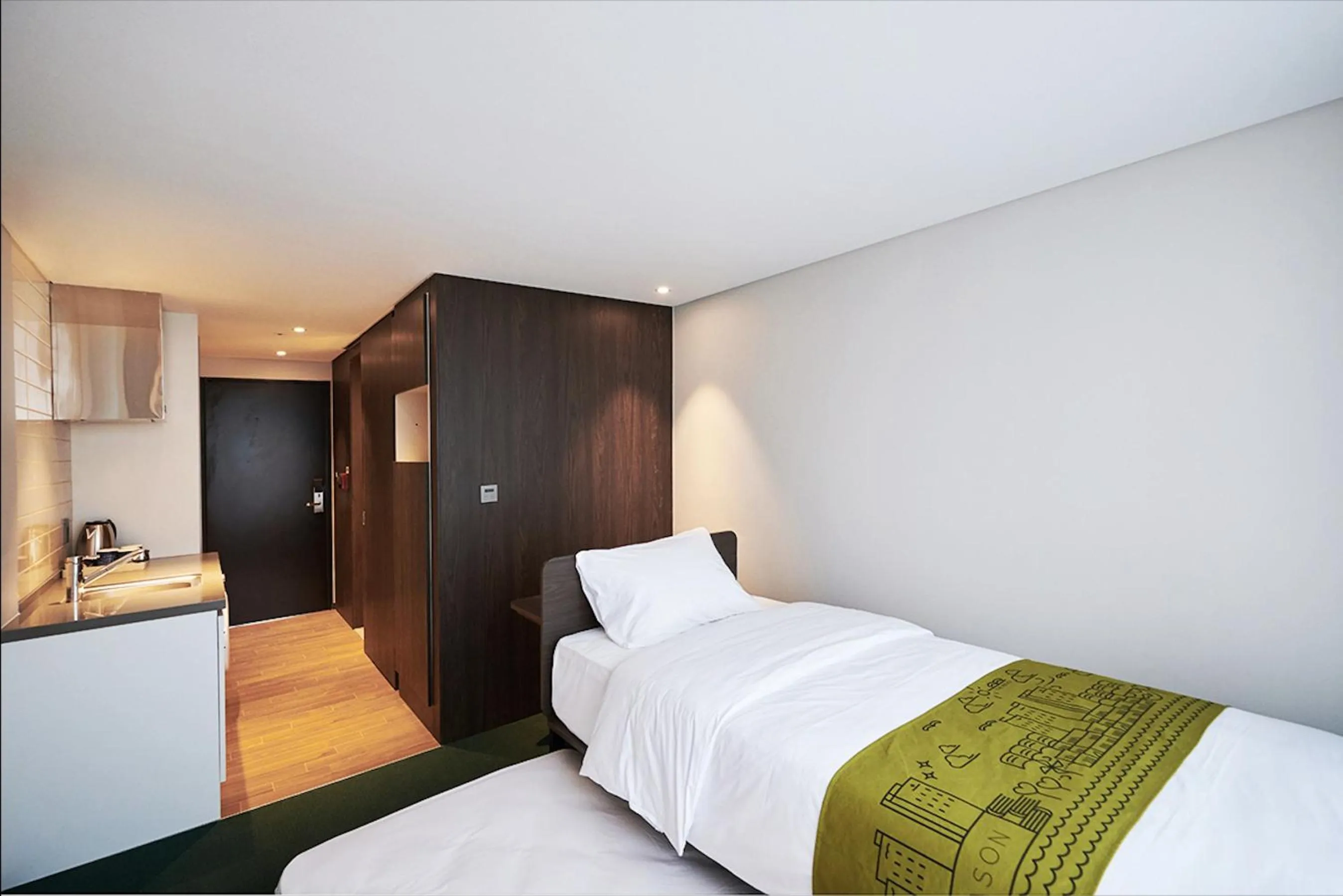 Bed in Jeju Pureun Hotel