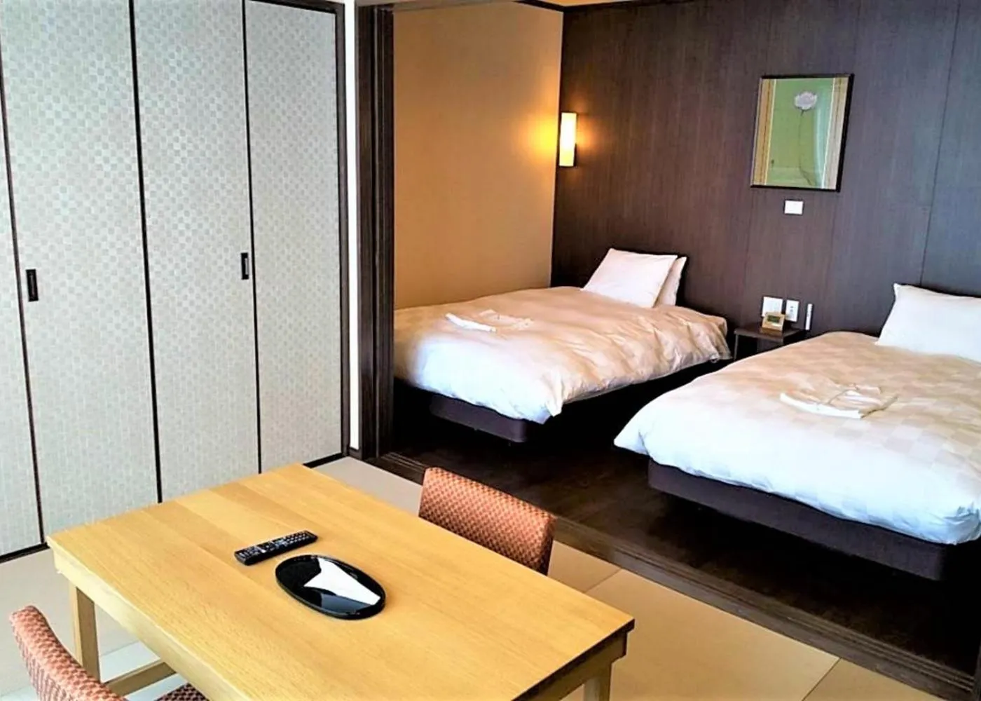 Photo of the whole room, Bed in Hotel Morinokaze Hakone Sengokuhara