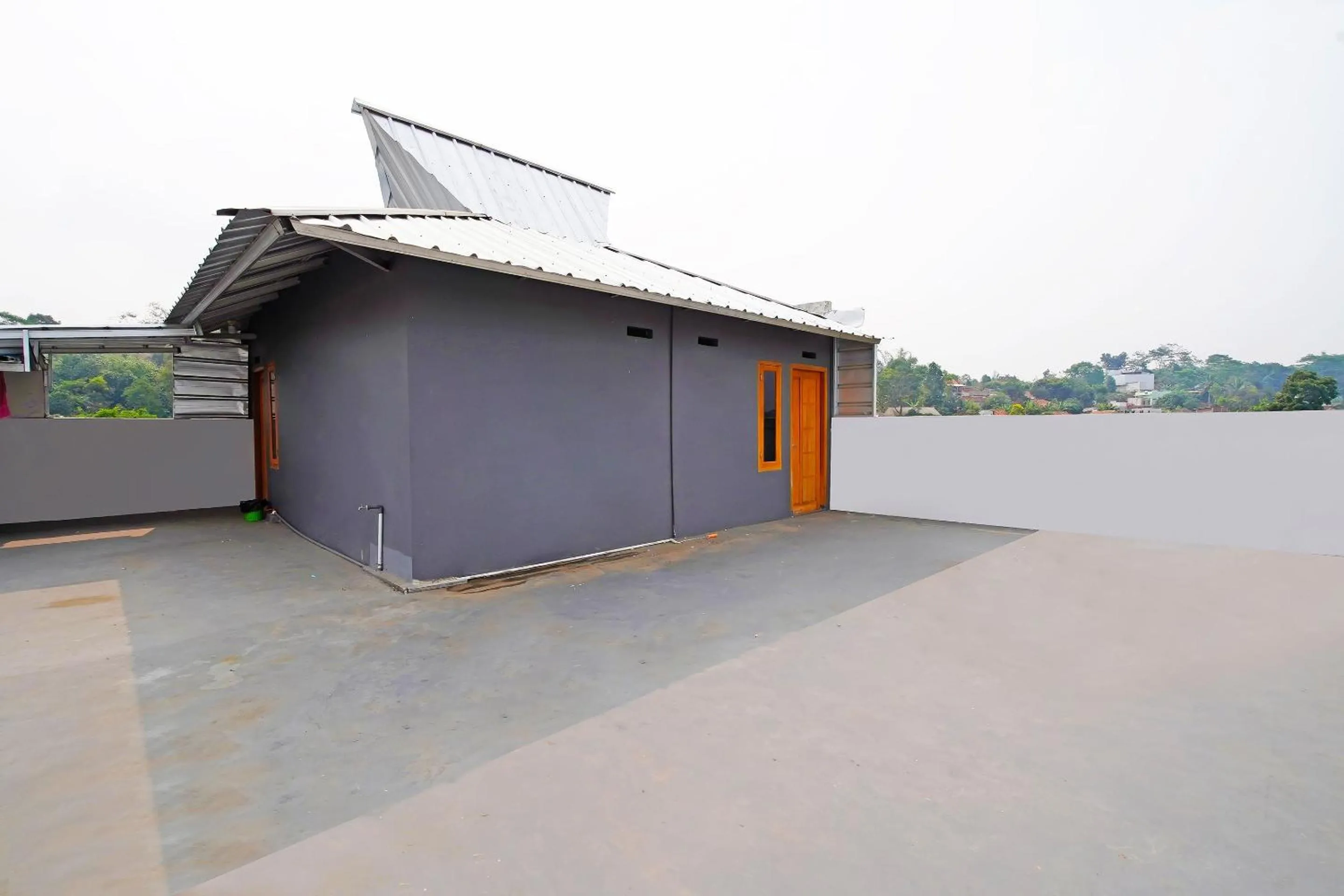 Lobby or reception in Hotel O Biring Residence