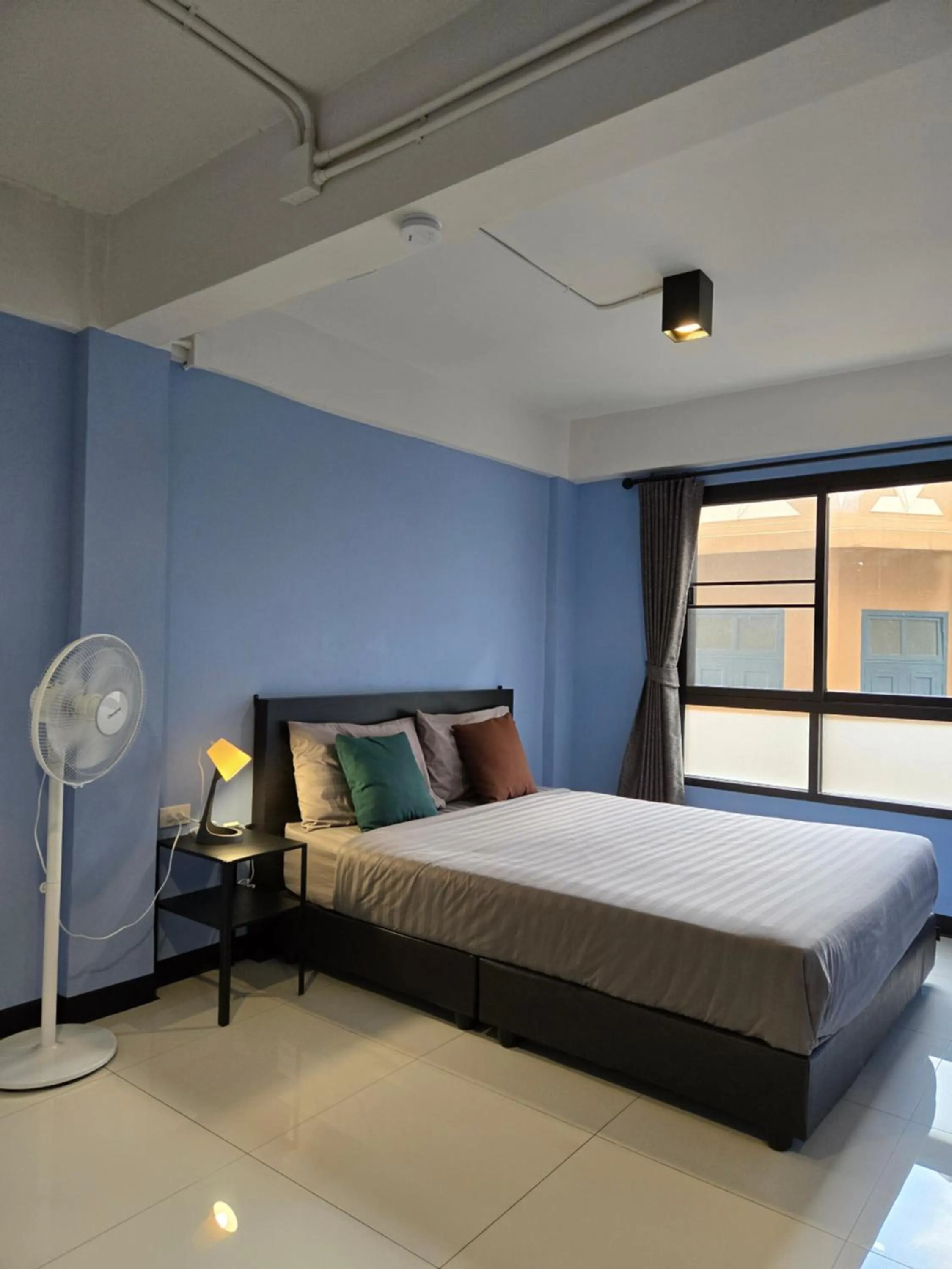 Property building, Bed in HOUSEMODE - BAANYAI @ Wongwian Yai