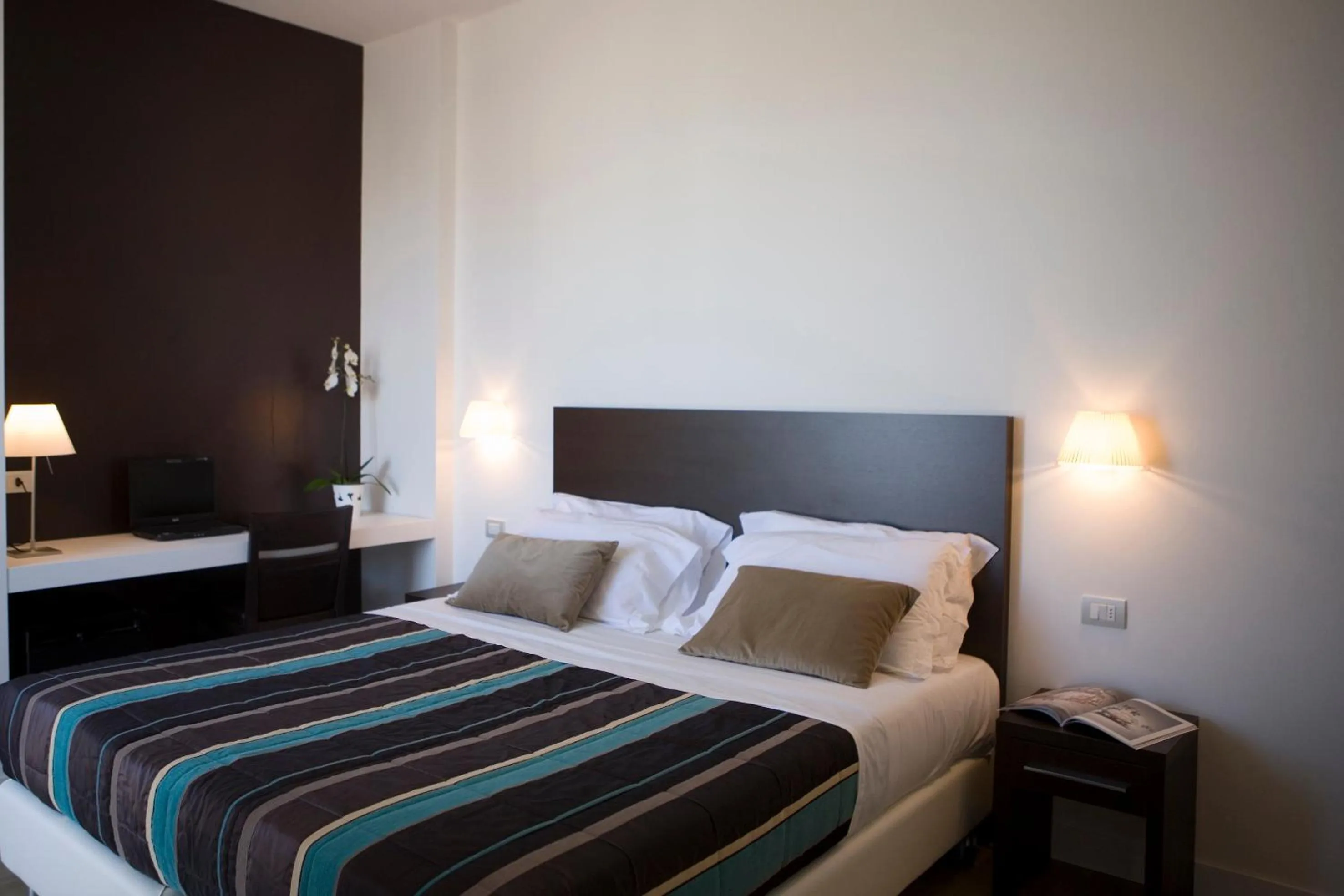 Bedroom, Bed in Hotel Tiffany & Resort