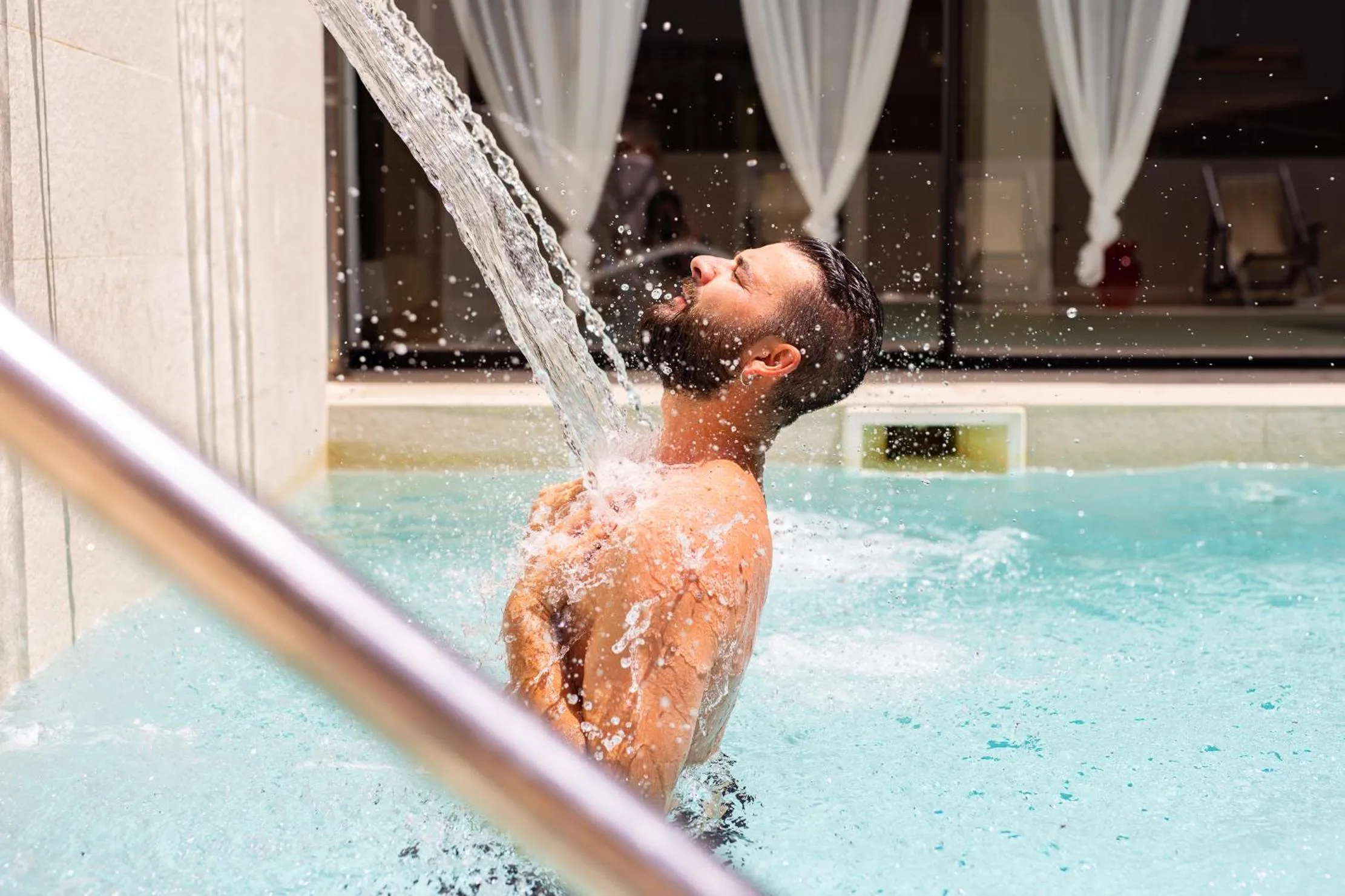 Swimming pool in Hotel Tiffany & Resort