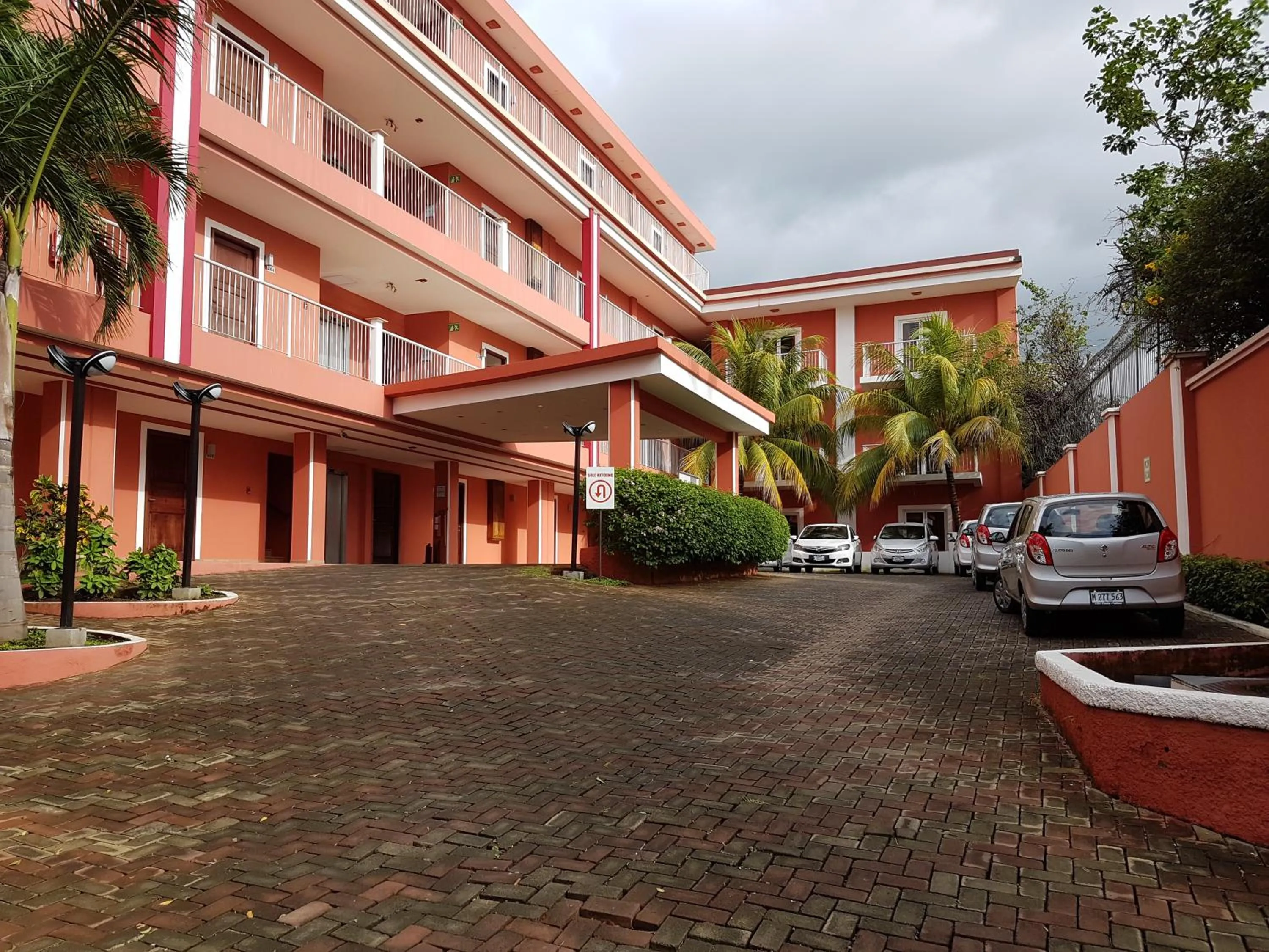 Facade/entrance in Hotel RDG