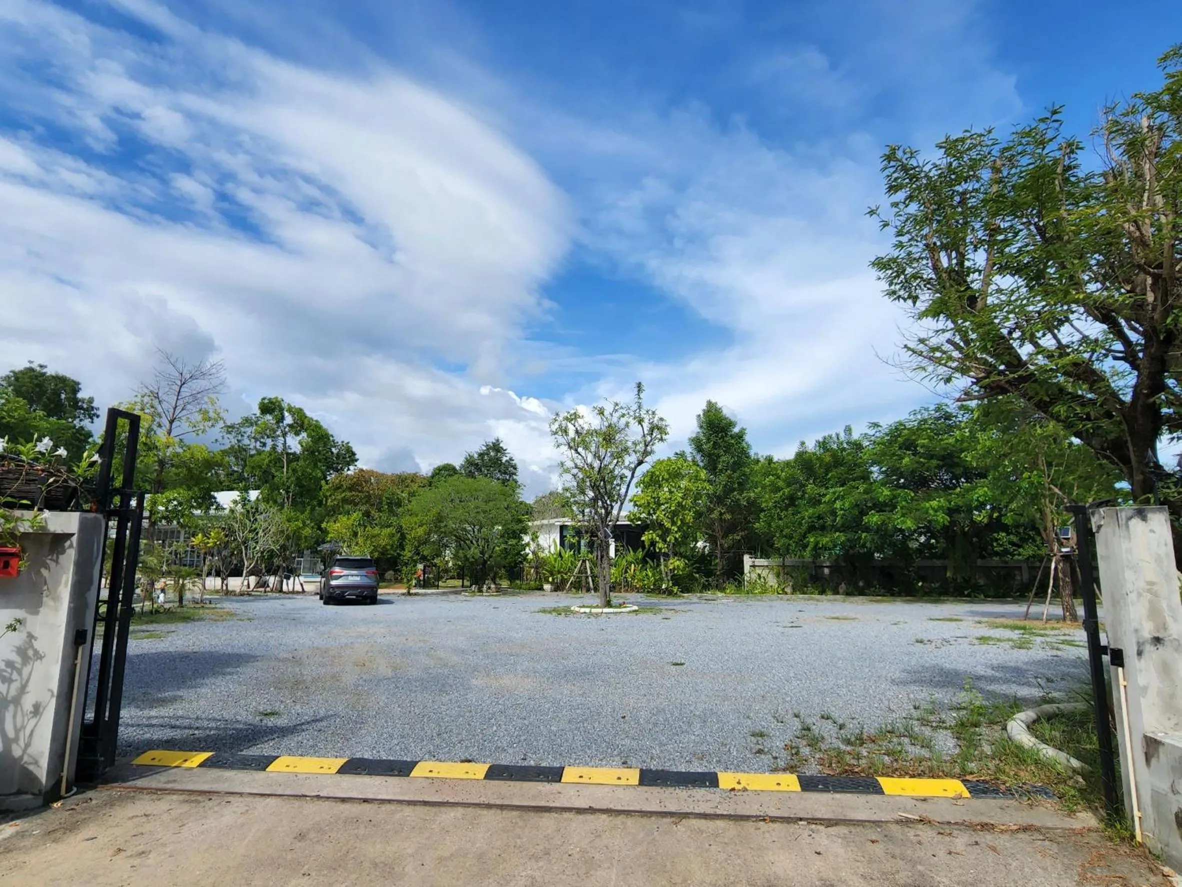 Parking in Utapao sattahip rayong resort