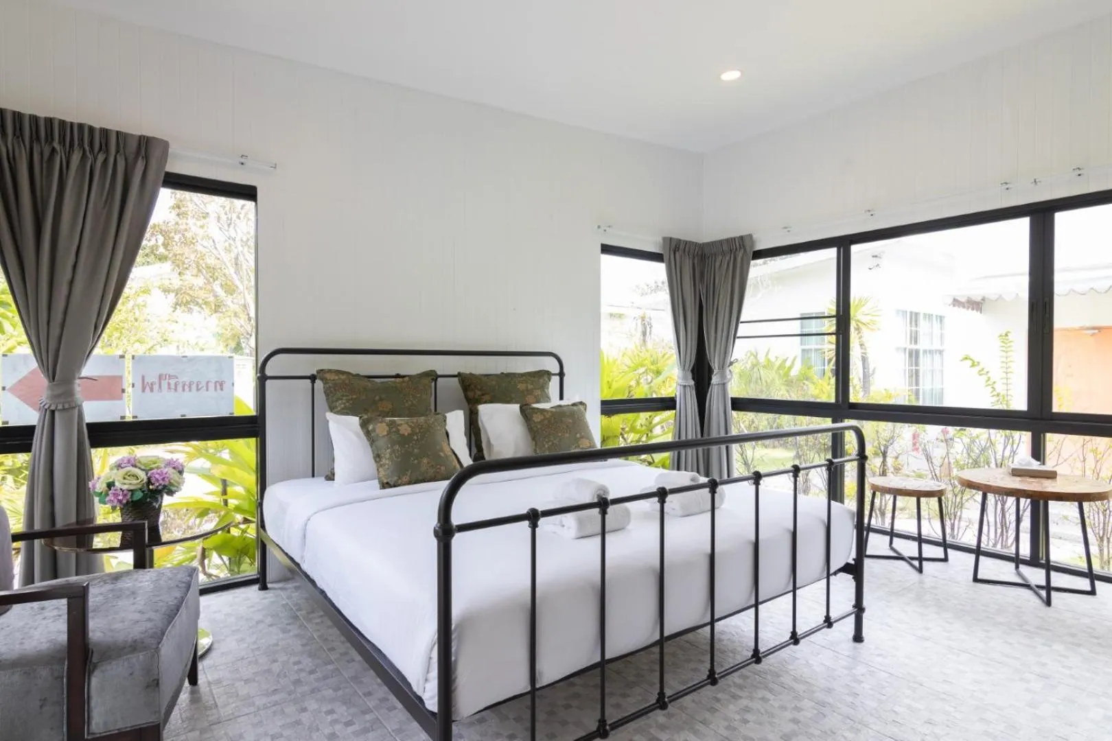 Bedroom, Bed in Utapao sattahip rayong resort