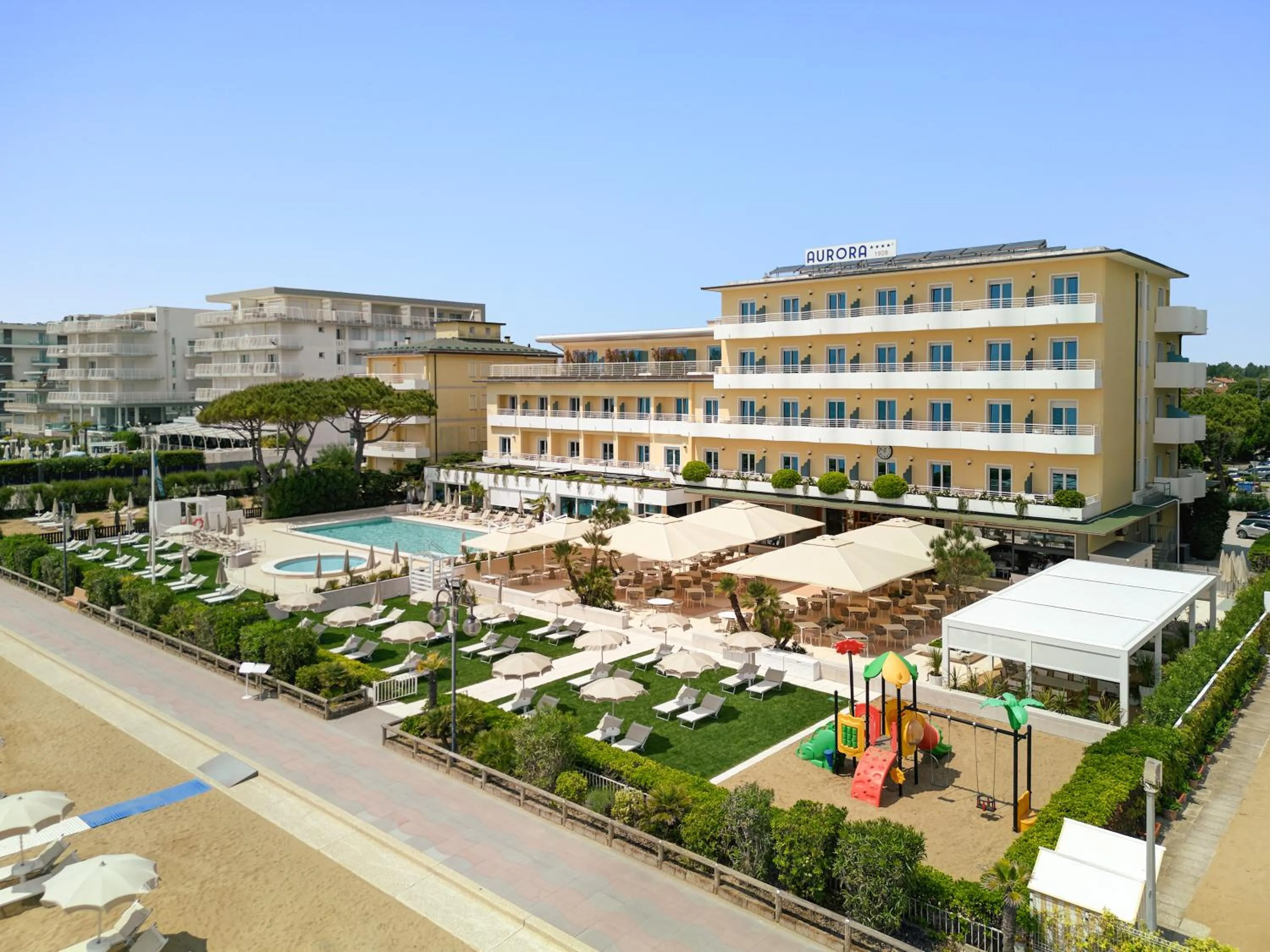 Property building in Hotel Aurora