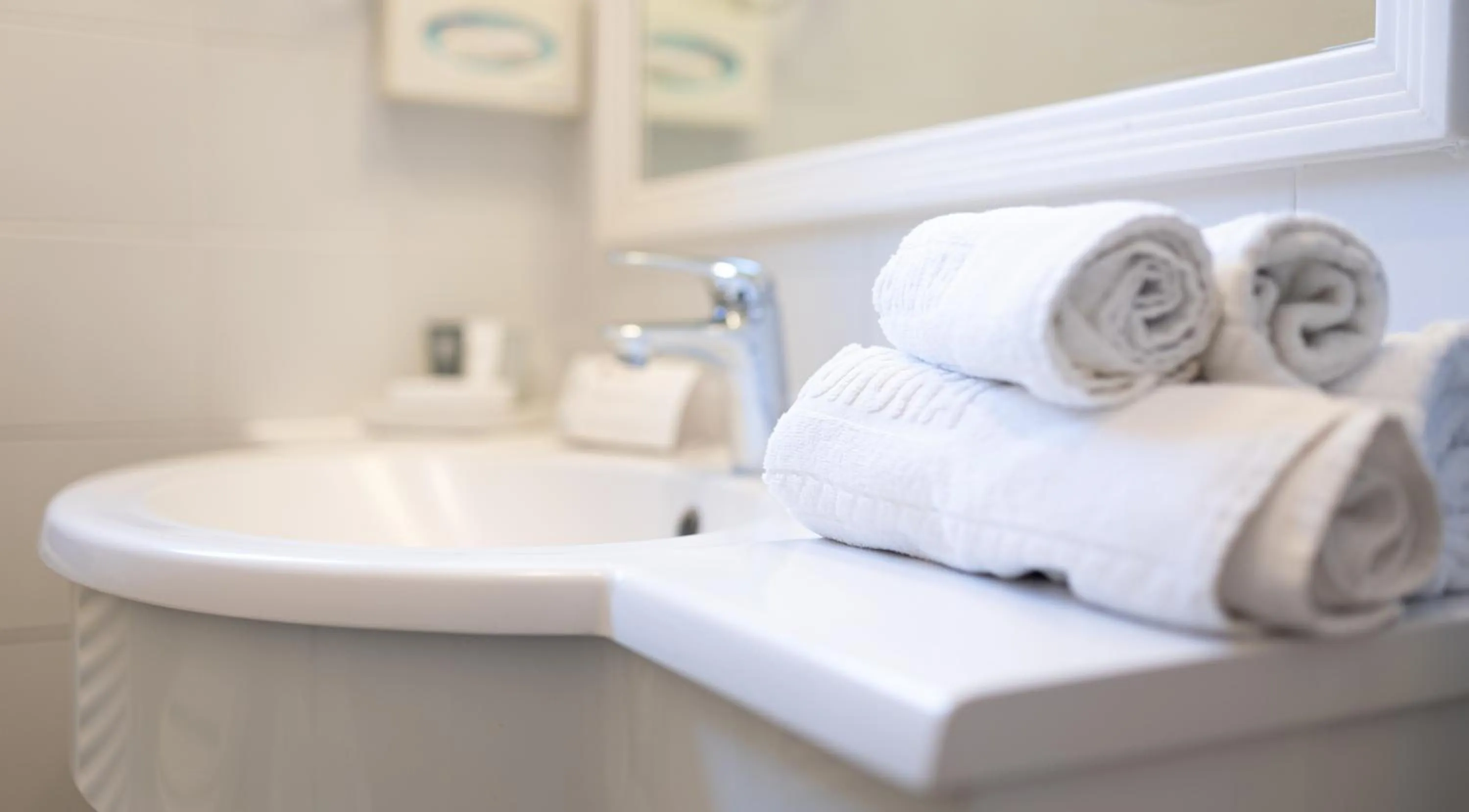 Bathroom in Hotel Aurora