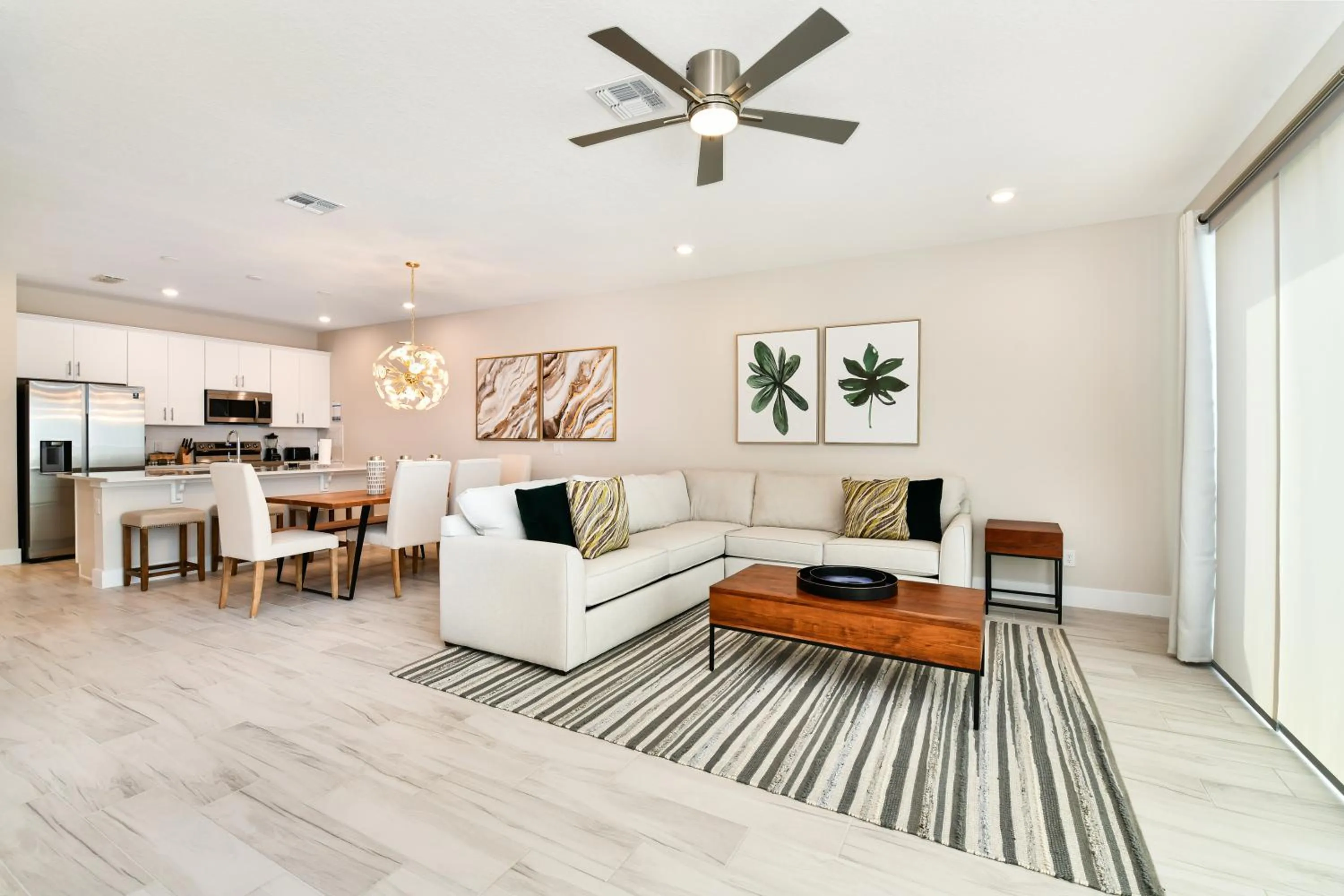 Living room in Spectrum Resort Villas Orlando and Waterparks