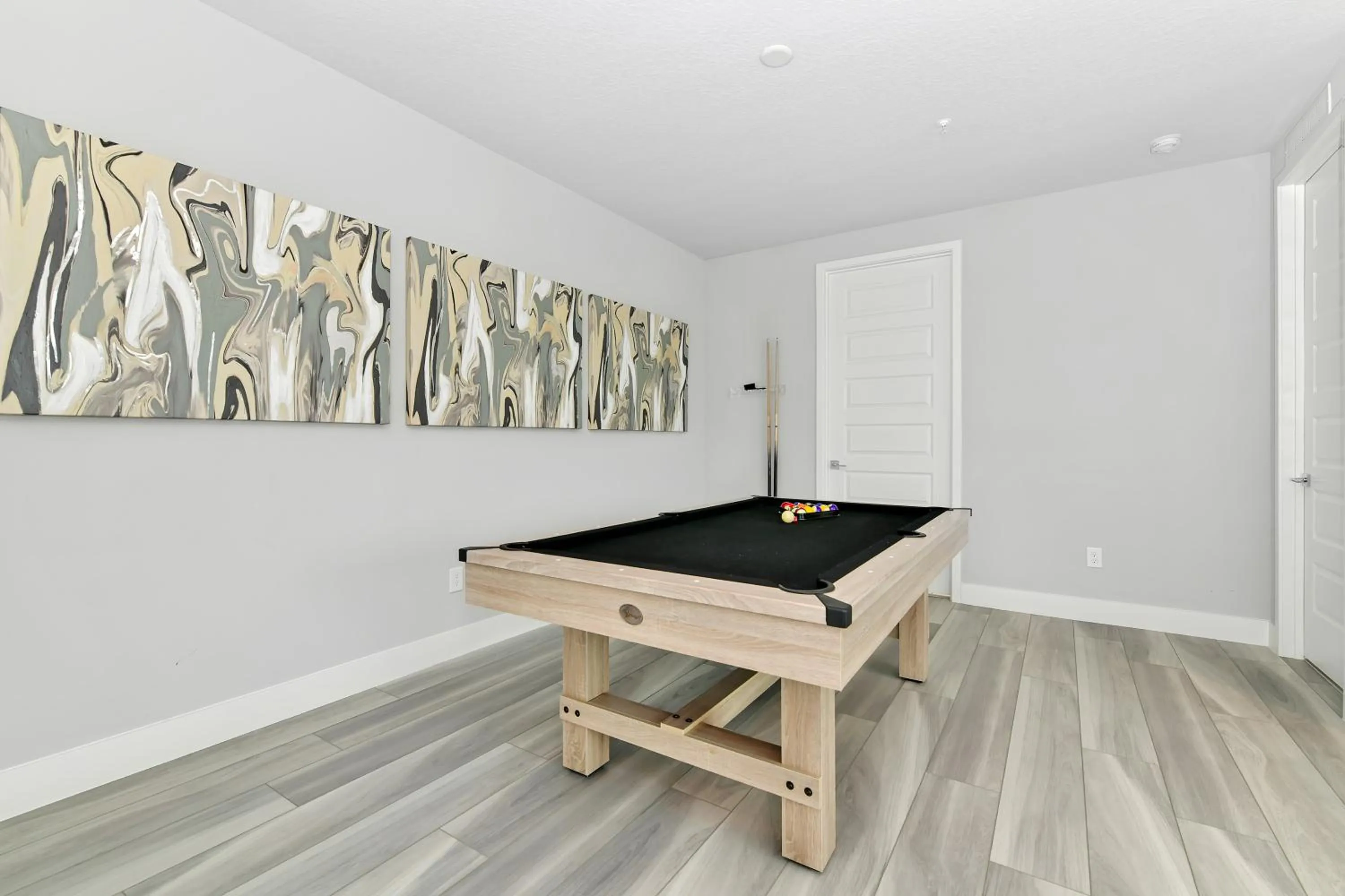 Billiard in Spectrum Resort Villas Orlando and Waterparks