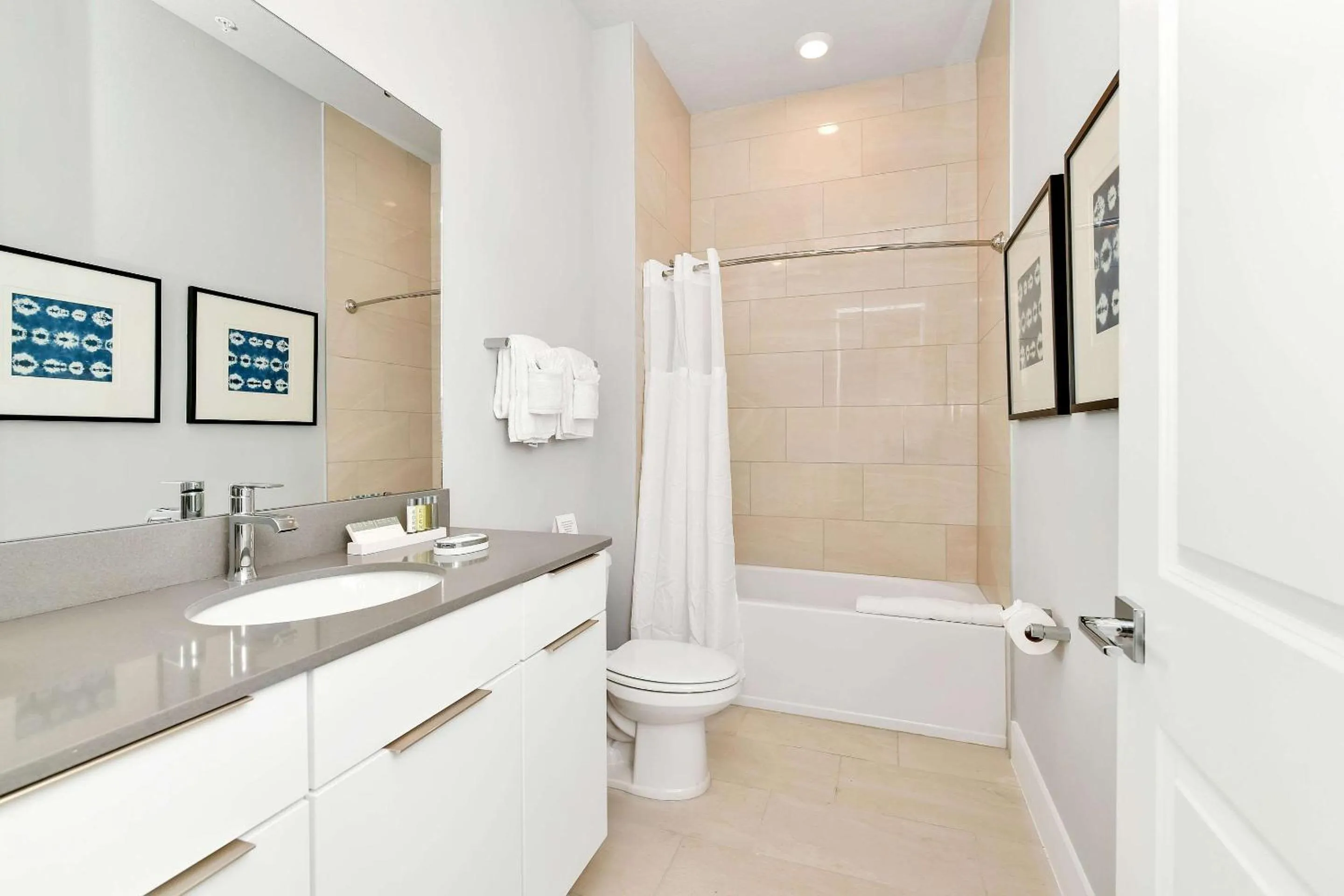 Bedroom in Spectrum Resort Villas Orlando and Waterparks