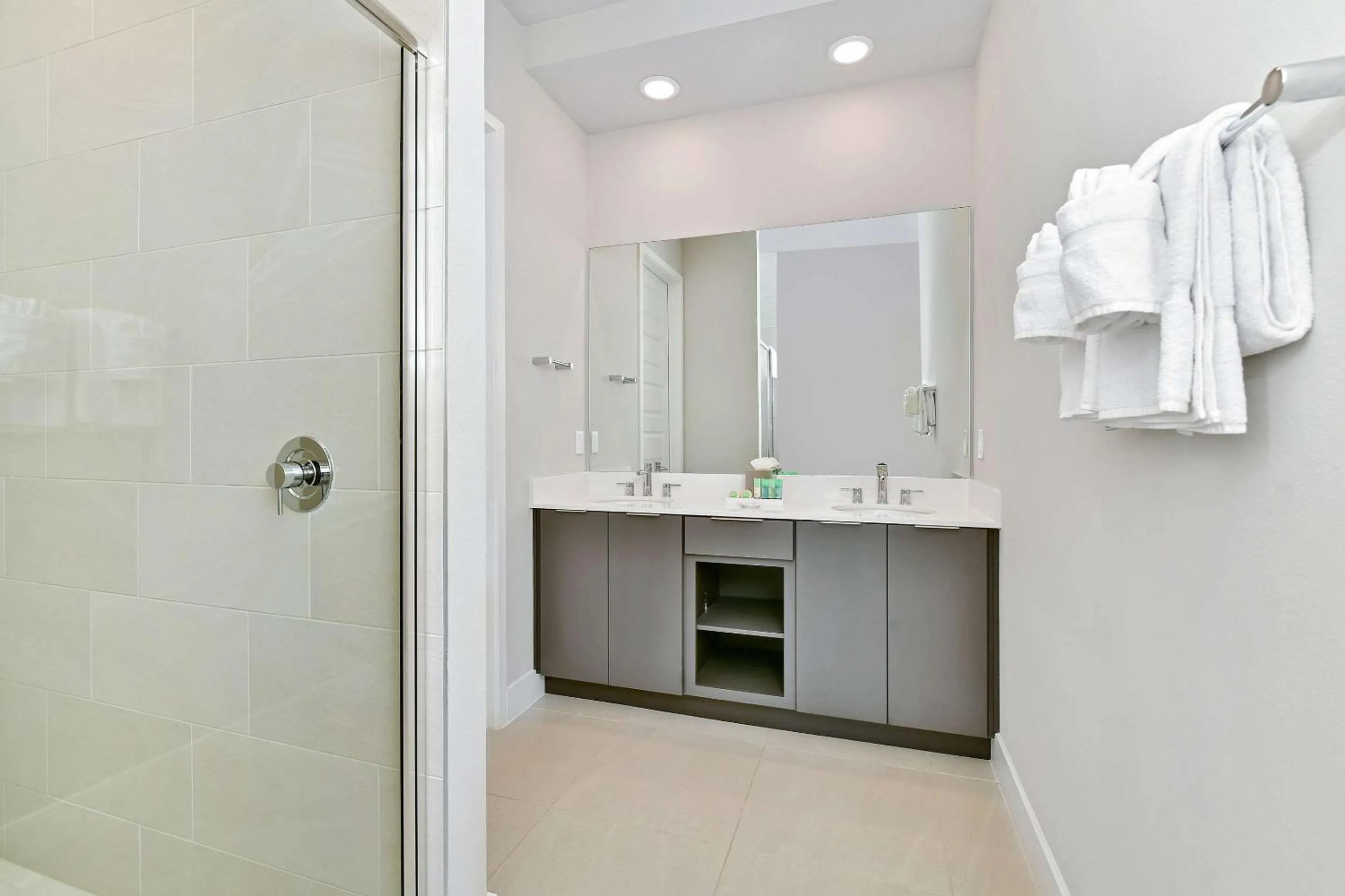 Bedroom in Spectrum Resort Villas Orlando and Waterparks