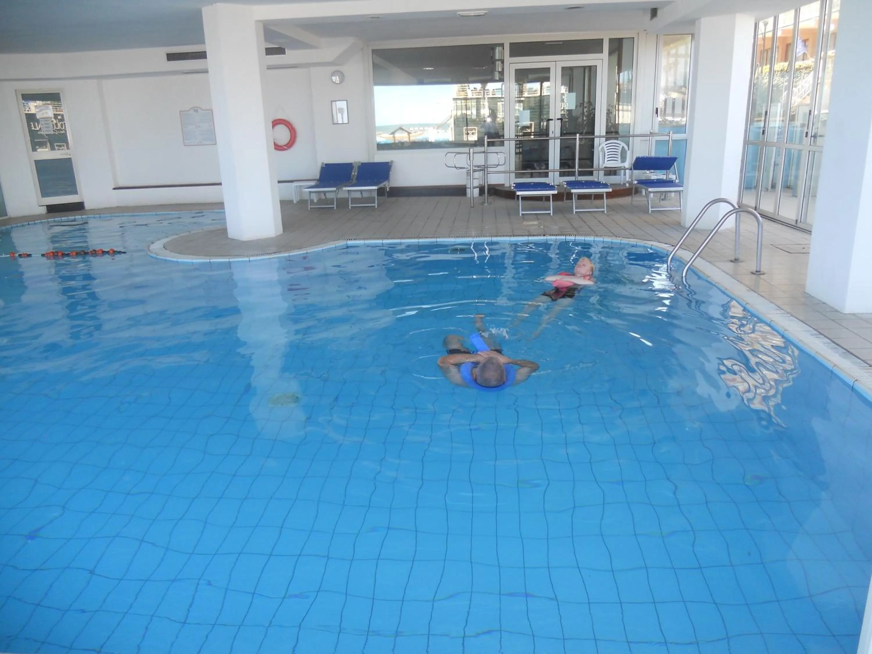 Swimming pool in Hotel Negresco