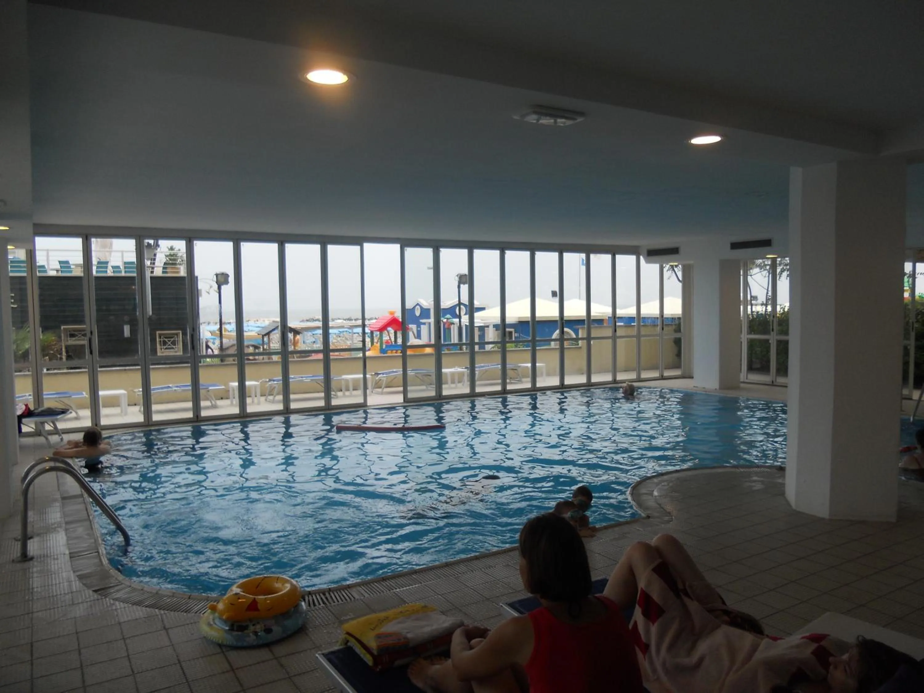 Swimming pool in Hotel Negresco