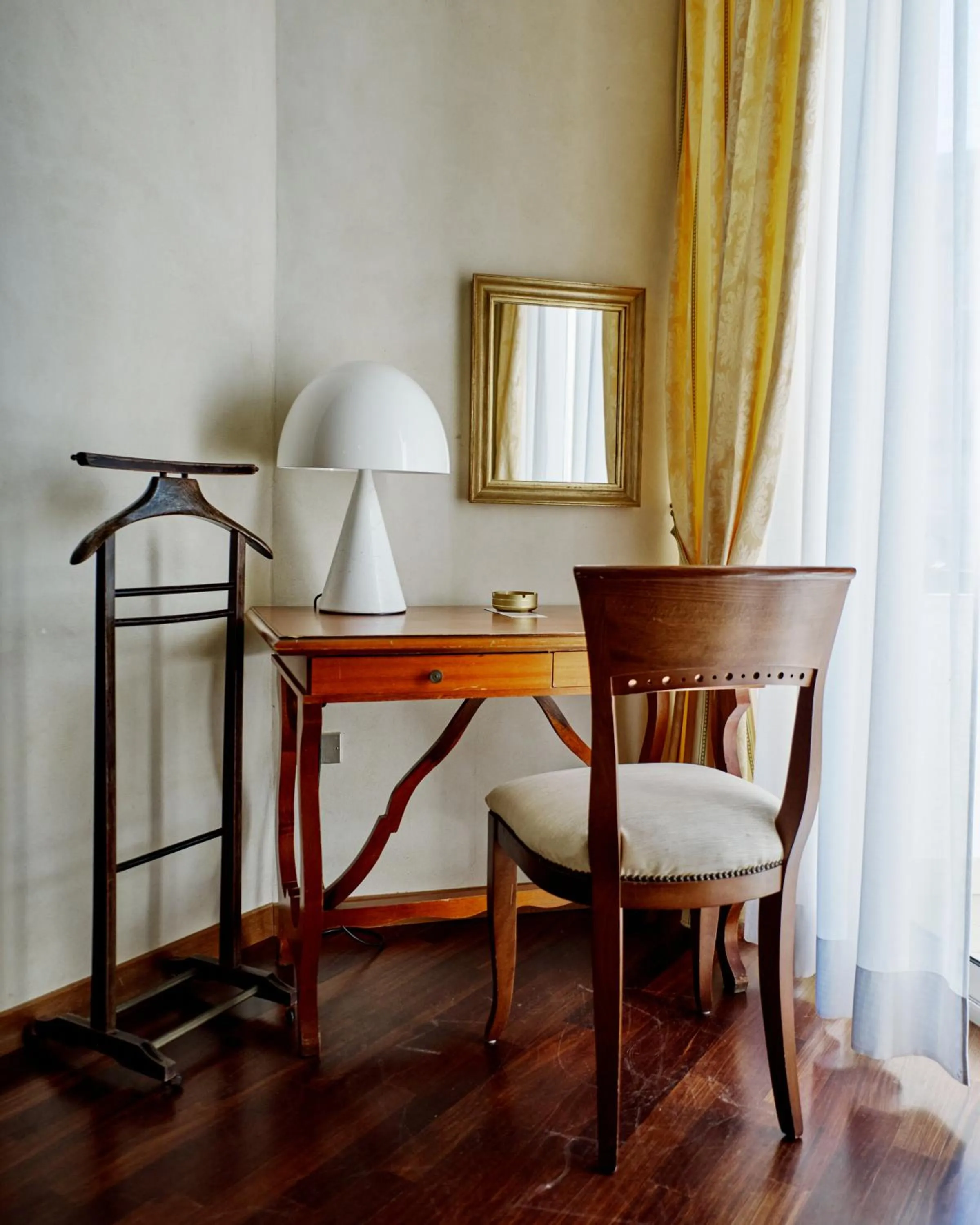 Bedroom in Hotel Negresco