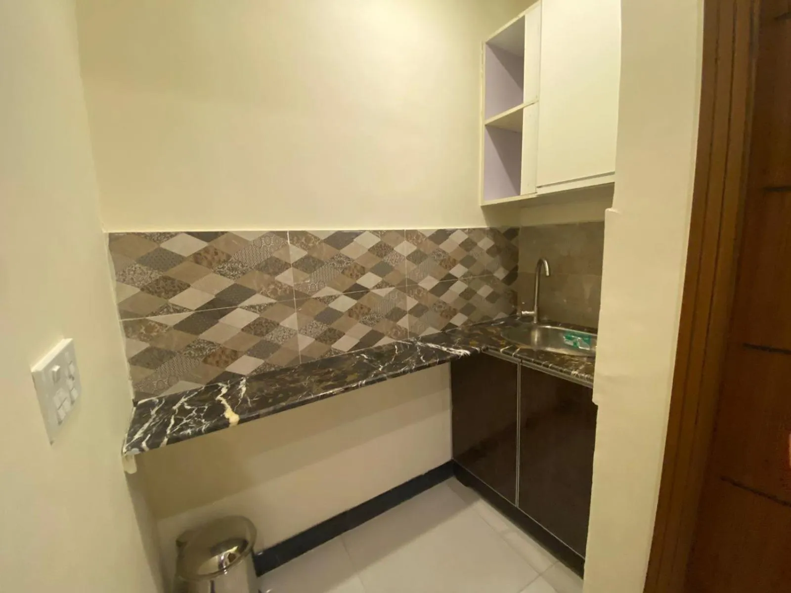 Kitchen or kitchenette in AK Hotel & Suites
