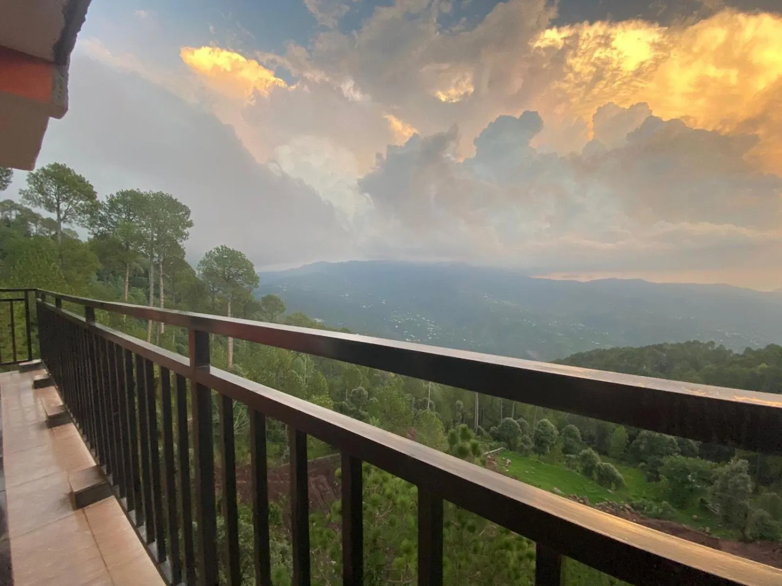 Balcony/Terrace in AK Hotel & Suites