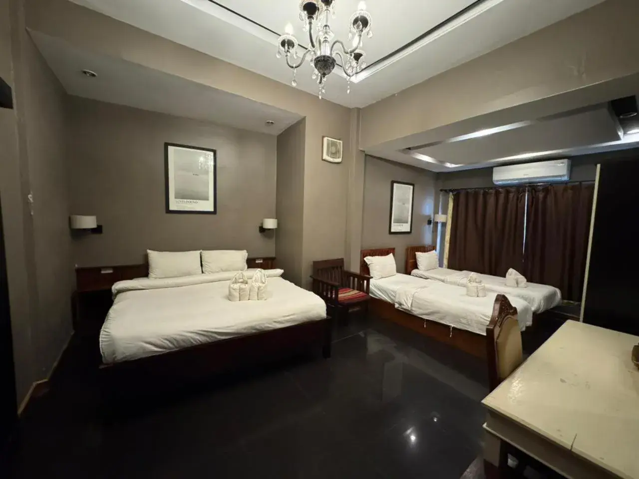 Deluxe Family Room in Ban Channuane Deluxe Family Room in Ban Channuane