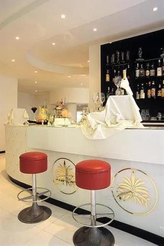 Lounge or bar in M Glamour Hotel