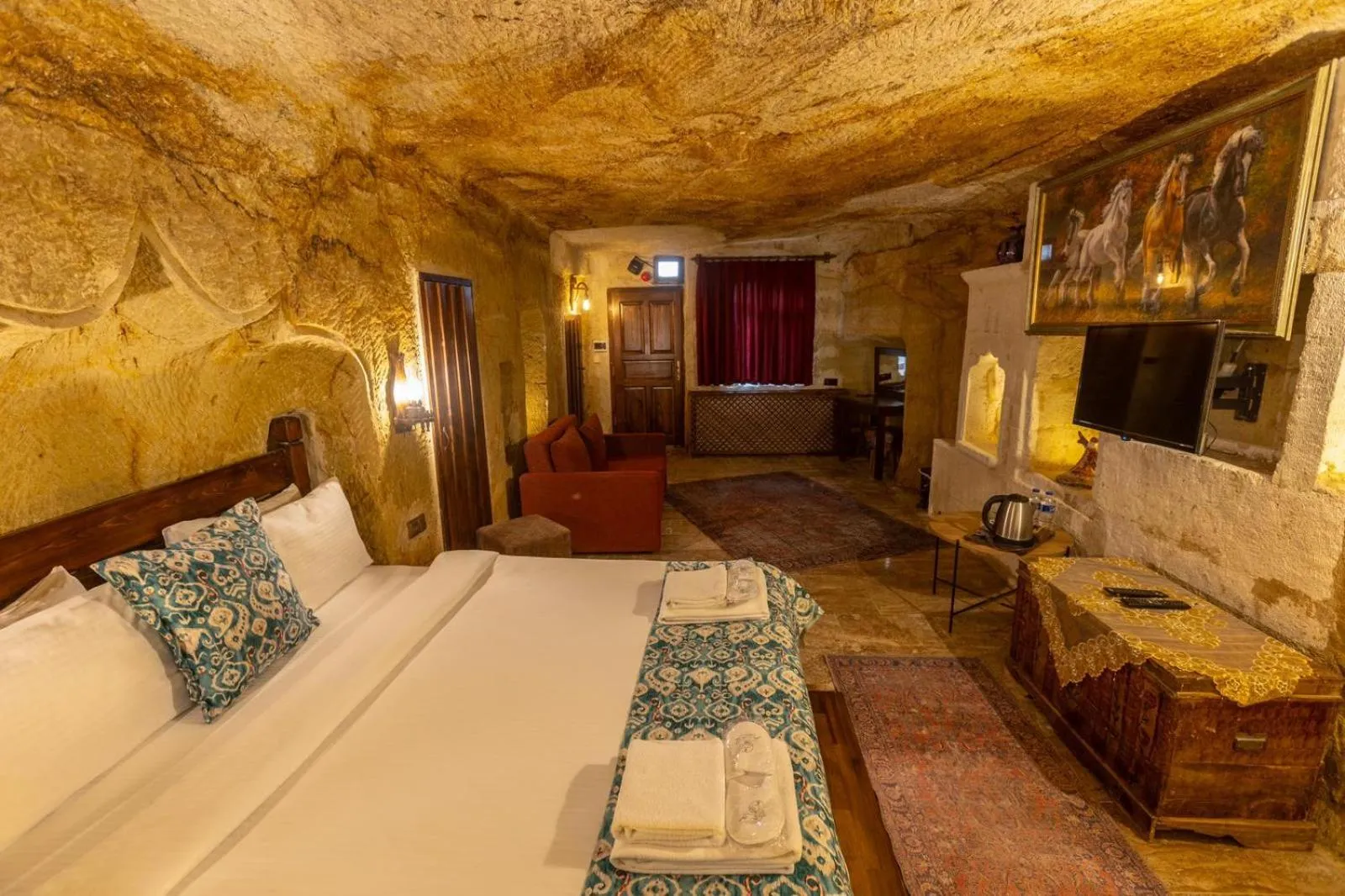 Massage, Bed in Tale Cave İnn