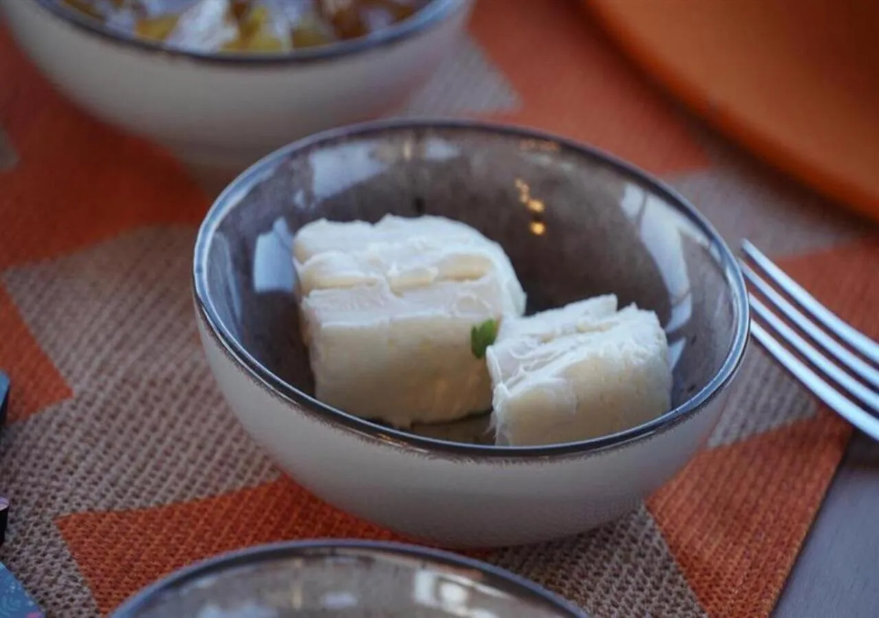 Breakfast in Tale Cave İnn