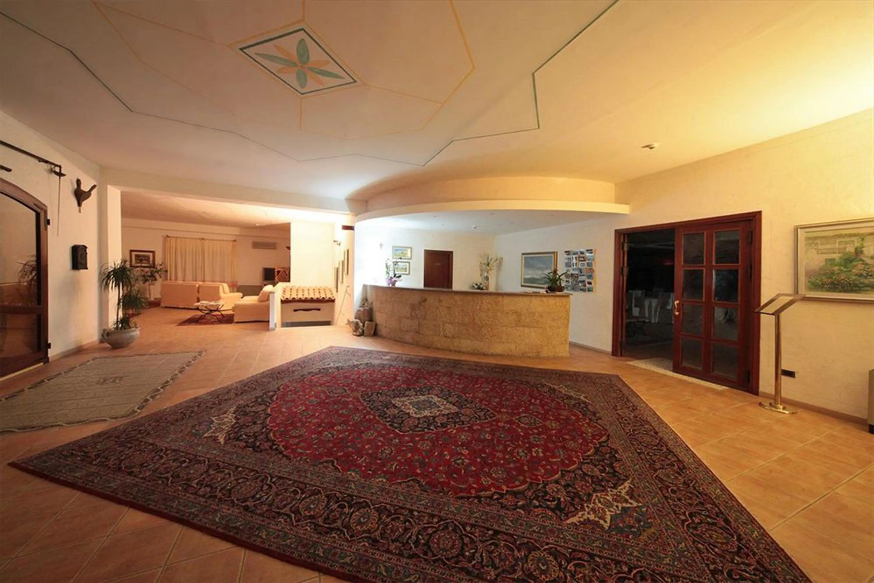 Lobby or reception, Bed in Hotel Micalosu